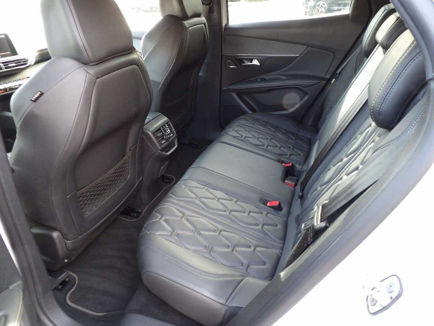 Peugeot 3008 3008 1.2 PureTech GT Line (EU6.3)