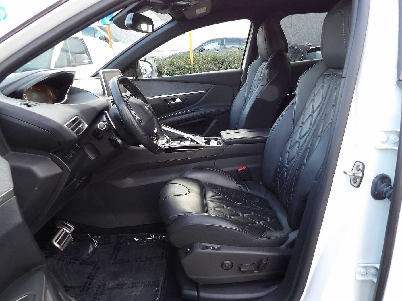 Peugeot 3008 3008 1.2 PureTech GT Line (EU6.3)