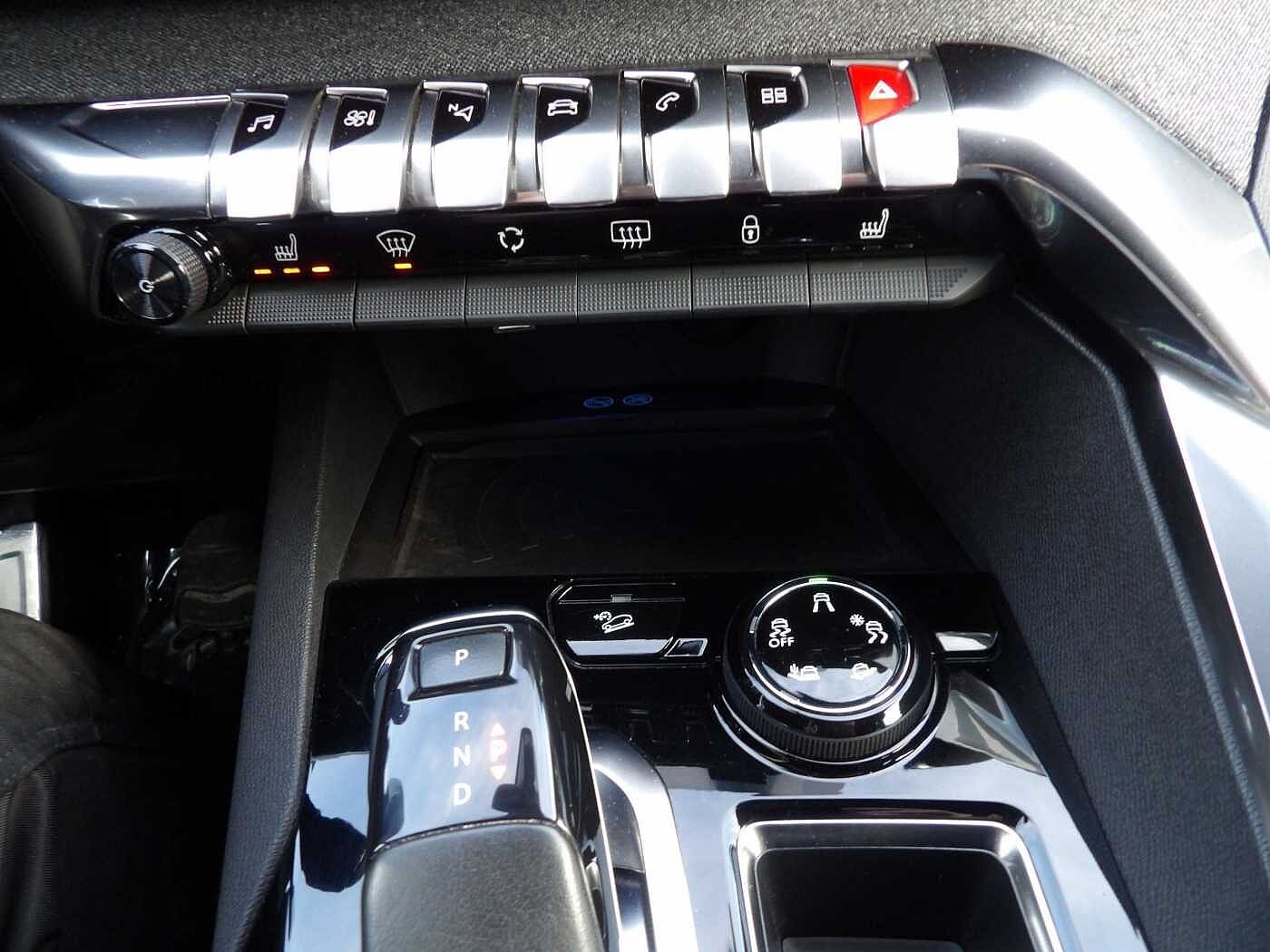 Peugeot 3008 3008 1.2 PureTech GT Line (EU6.3)