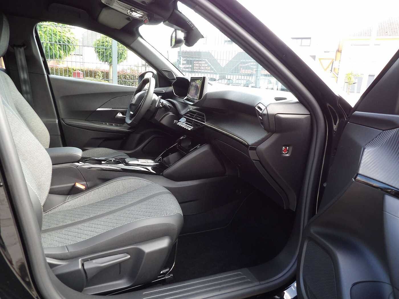 Peugeot 2008 2008 PureTech Allure Pack - 360°camera