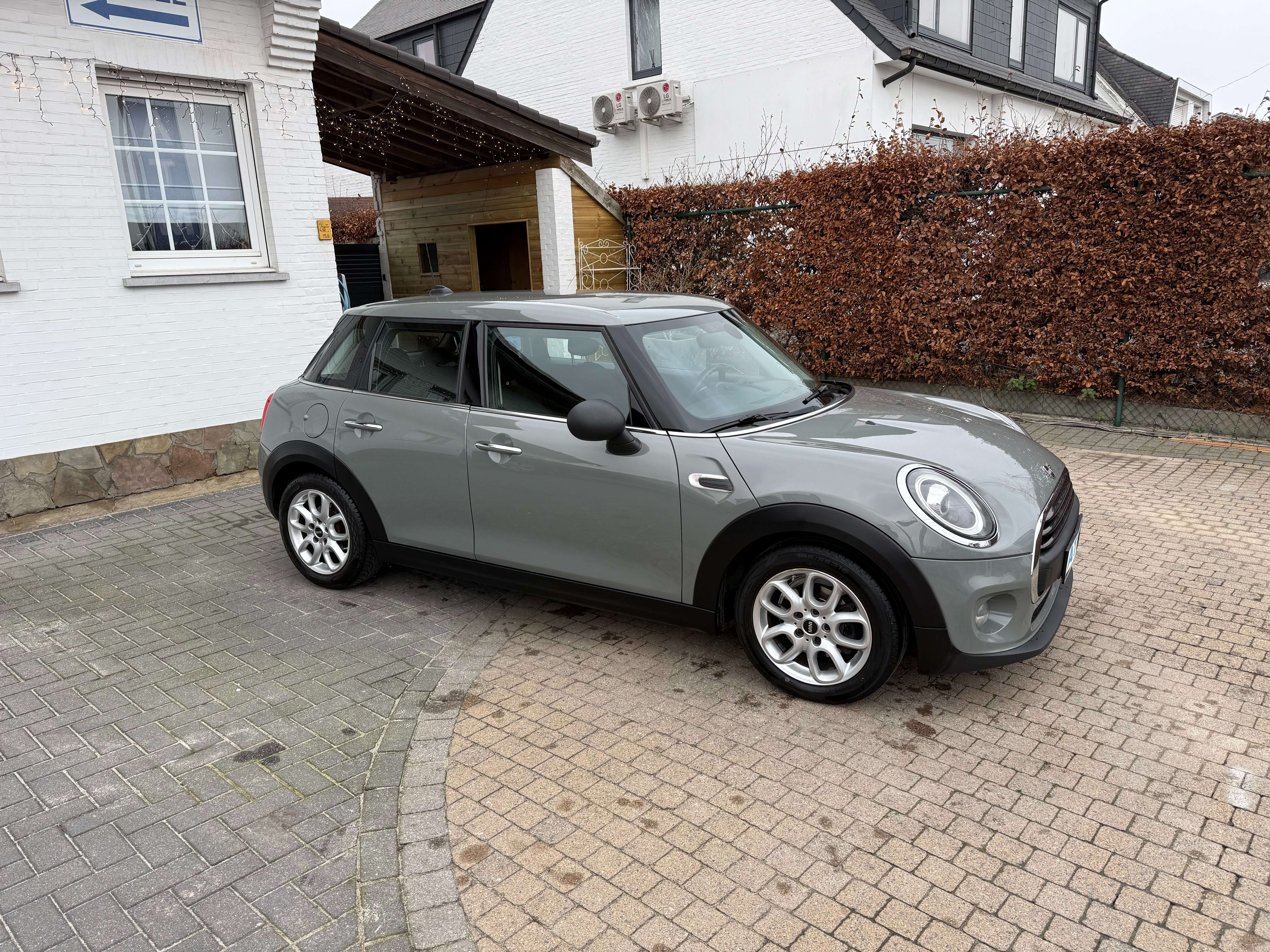 MINI One Mini One/Navigatie/Airco/5 deurs/sportst./App CPL.