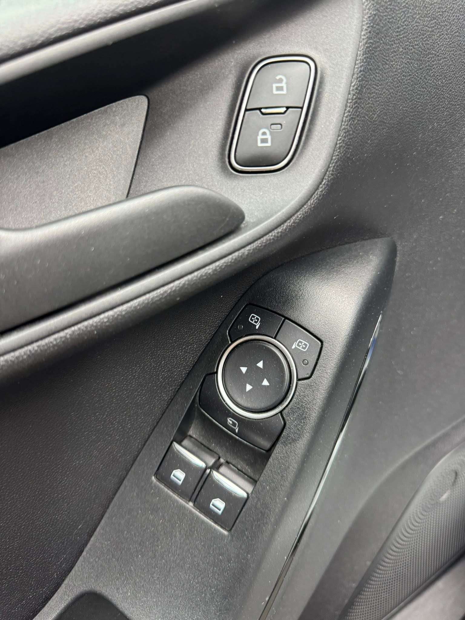 Ford Fiesta Fiesta 1.1i **12 mois de garantie**