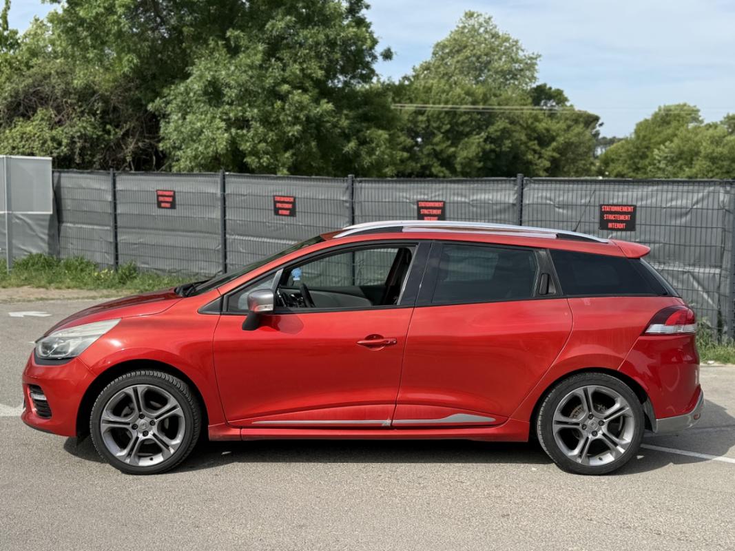 Renault Clio IV ESTATE TCe 120 GT EDC