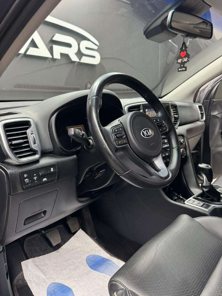 Kia Sportage Sportage 1.7 CRDi **12 mois de garantie**