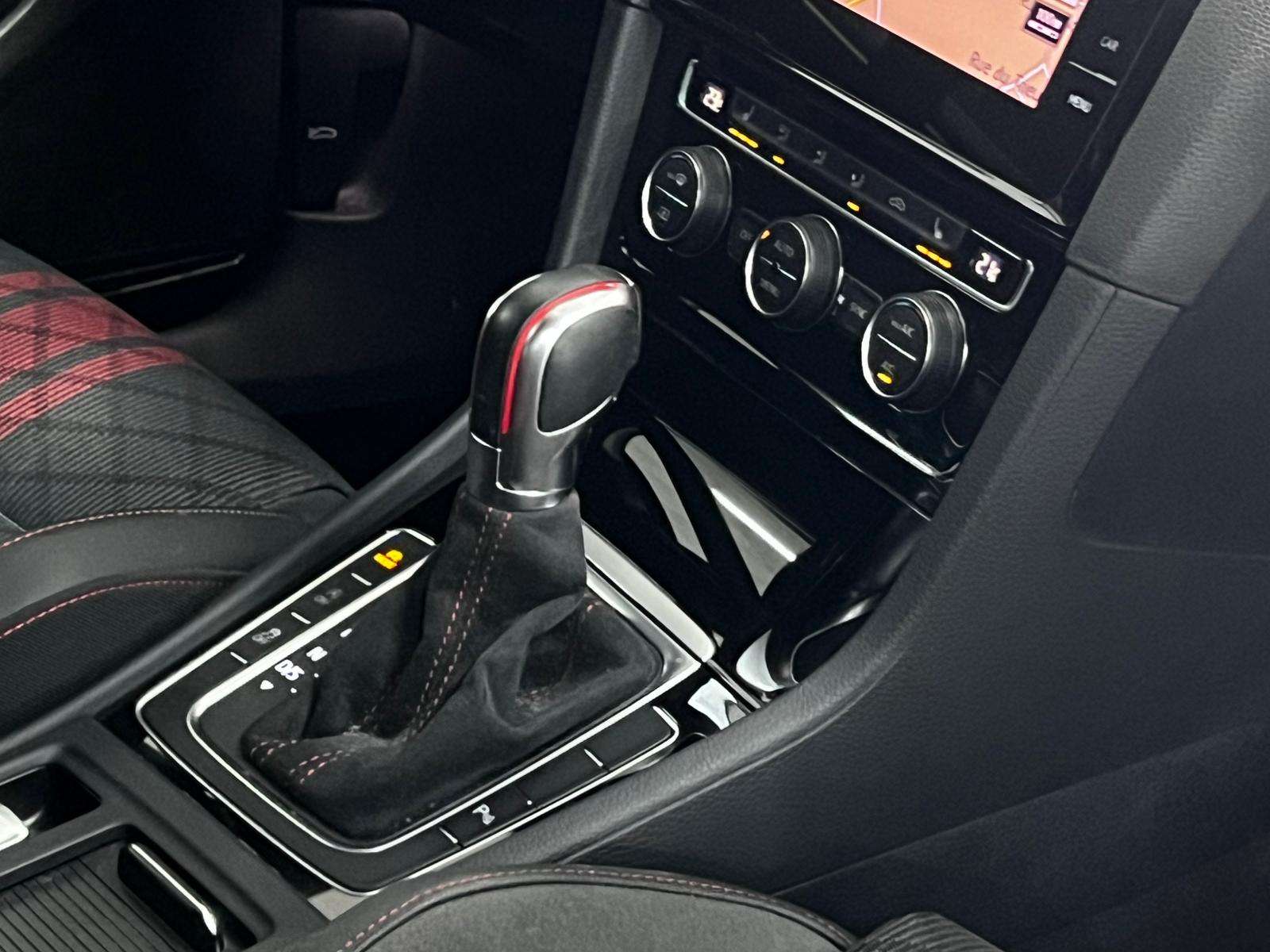 Volkswagen Golf GTI 2.0 TSI TCR OPF DSG7 FULL LED CAMERA CARNET VW COMPLET