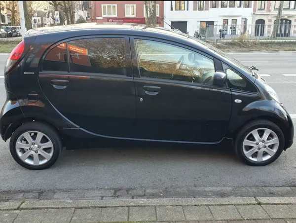 Peugeot Ion Active