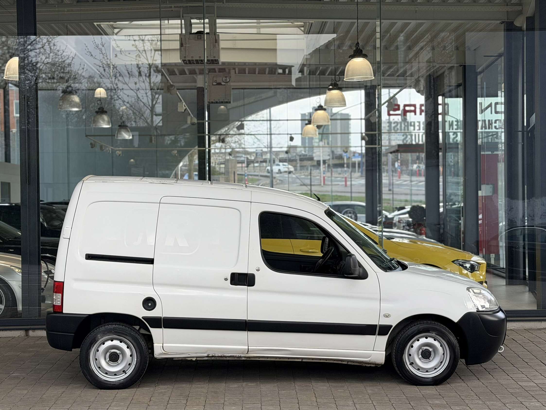 Peugeot Partner 1.6 HDi "UTILITAIRE" DA-Radio Cd-GARANTIE 12 MOIS