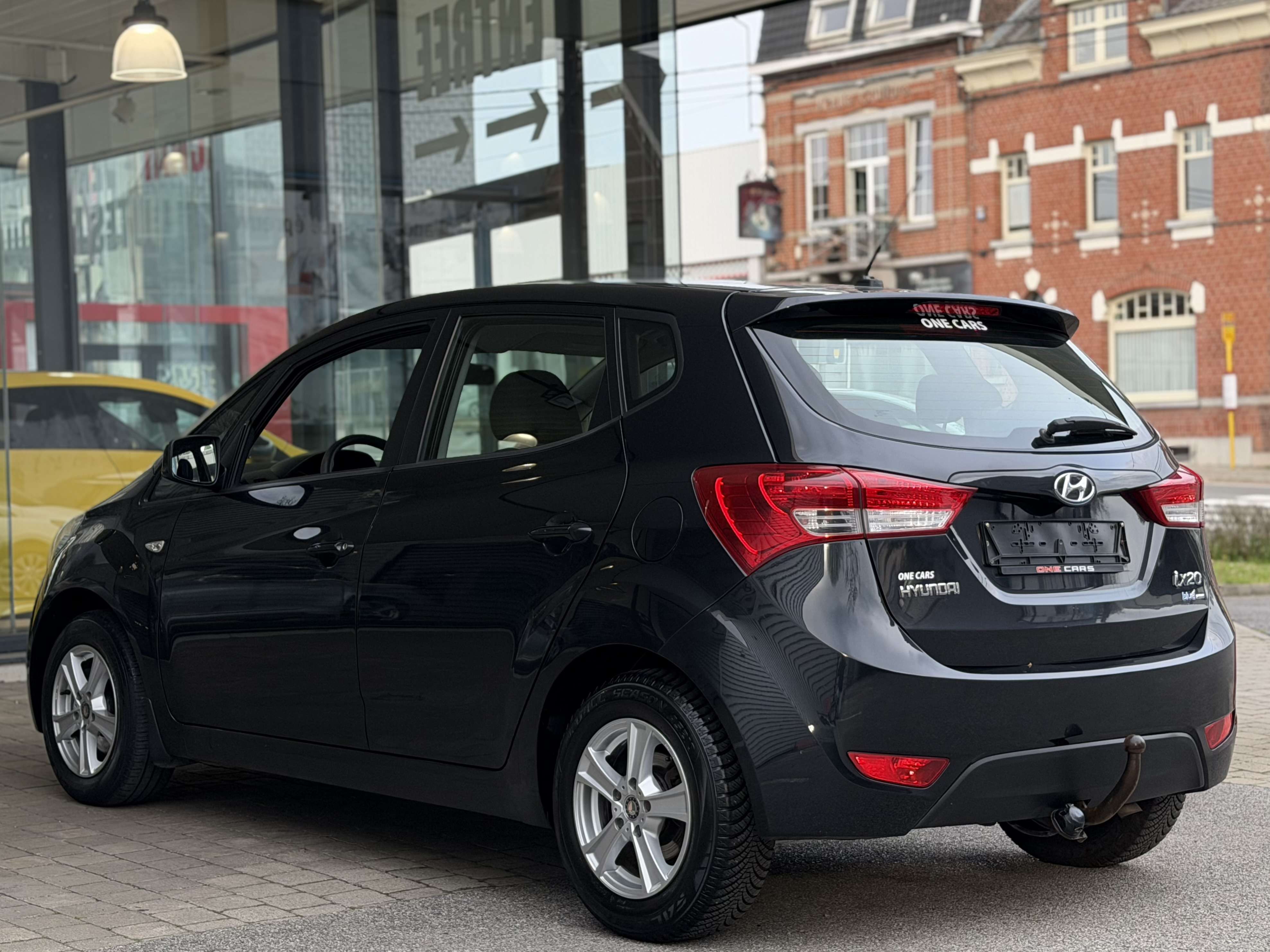 Hyundai iX20 1.4 CRDi 6 vit. (57kw 77cv) DA-VC-VE-ABS-AUX-MP3-G