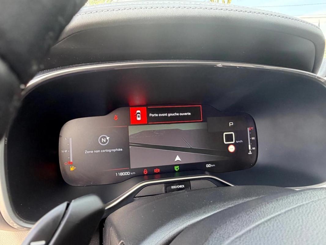 Citroen C5 1.5 BLUEHDI 130 SHINE PACK EAT 8 / ATTELAGE 1er MAIN GARANTIE //