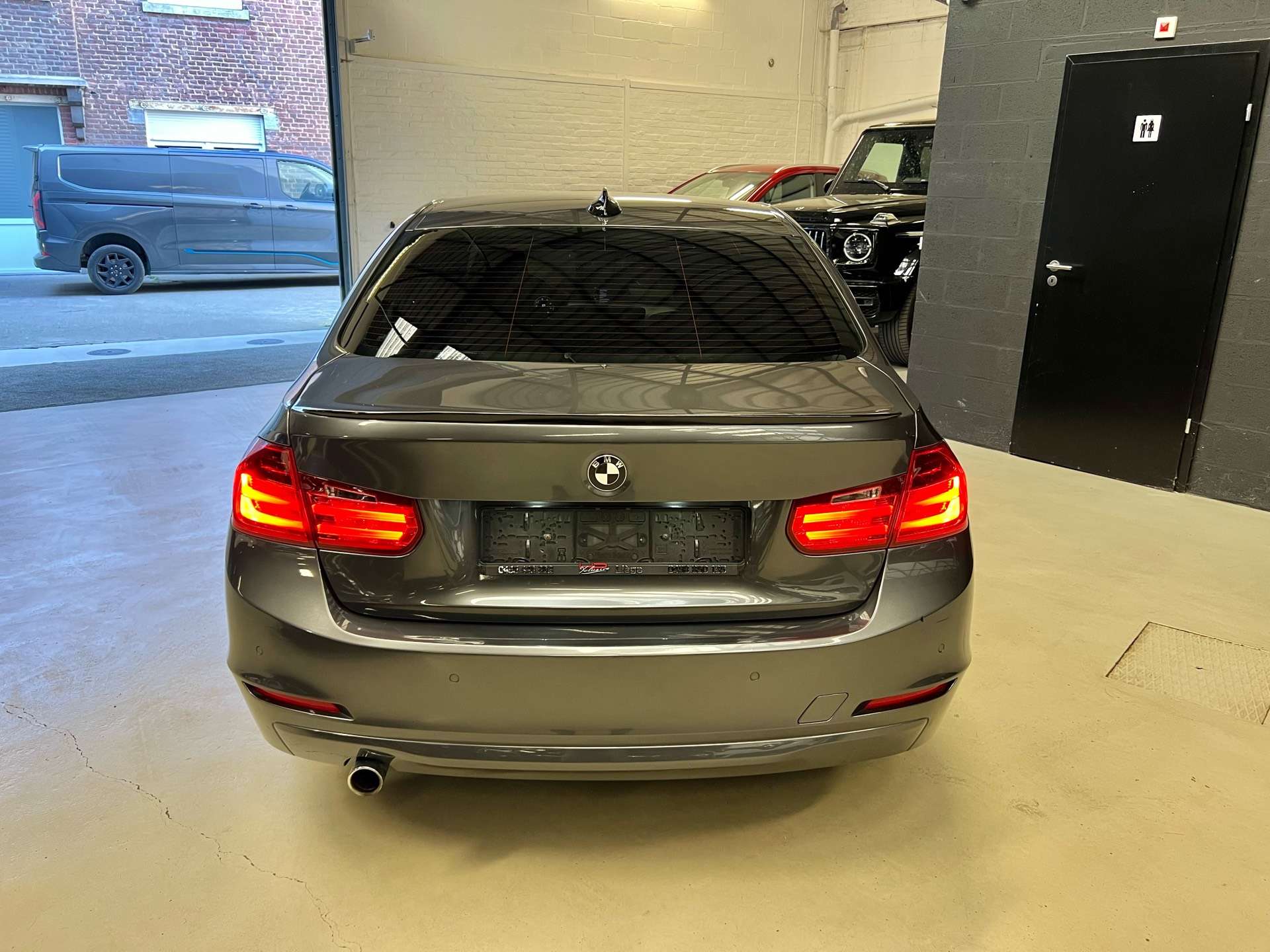 BMW 316 dA *SPORT*AUTO*CARPLAY*JA*CUIR*GARANTIE*
