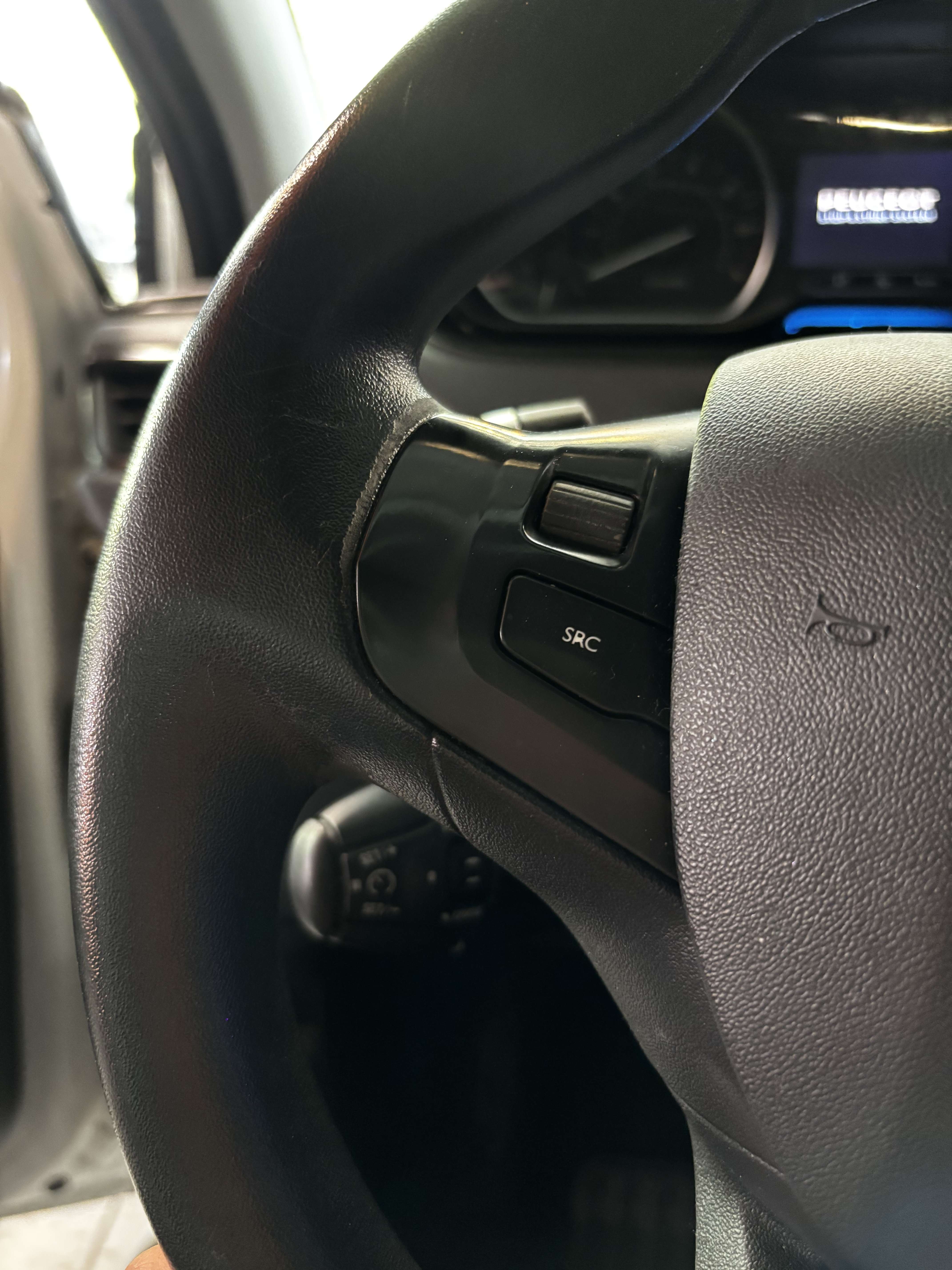 Peugeot 208 ✅12 MOIS DE GARANTIE✅208 1.2i Allure✅
