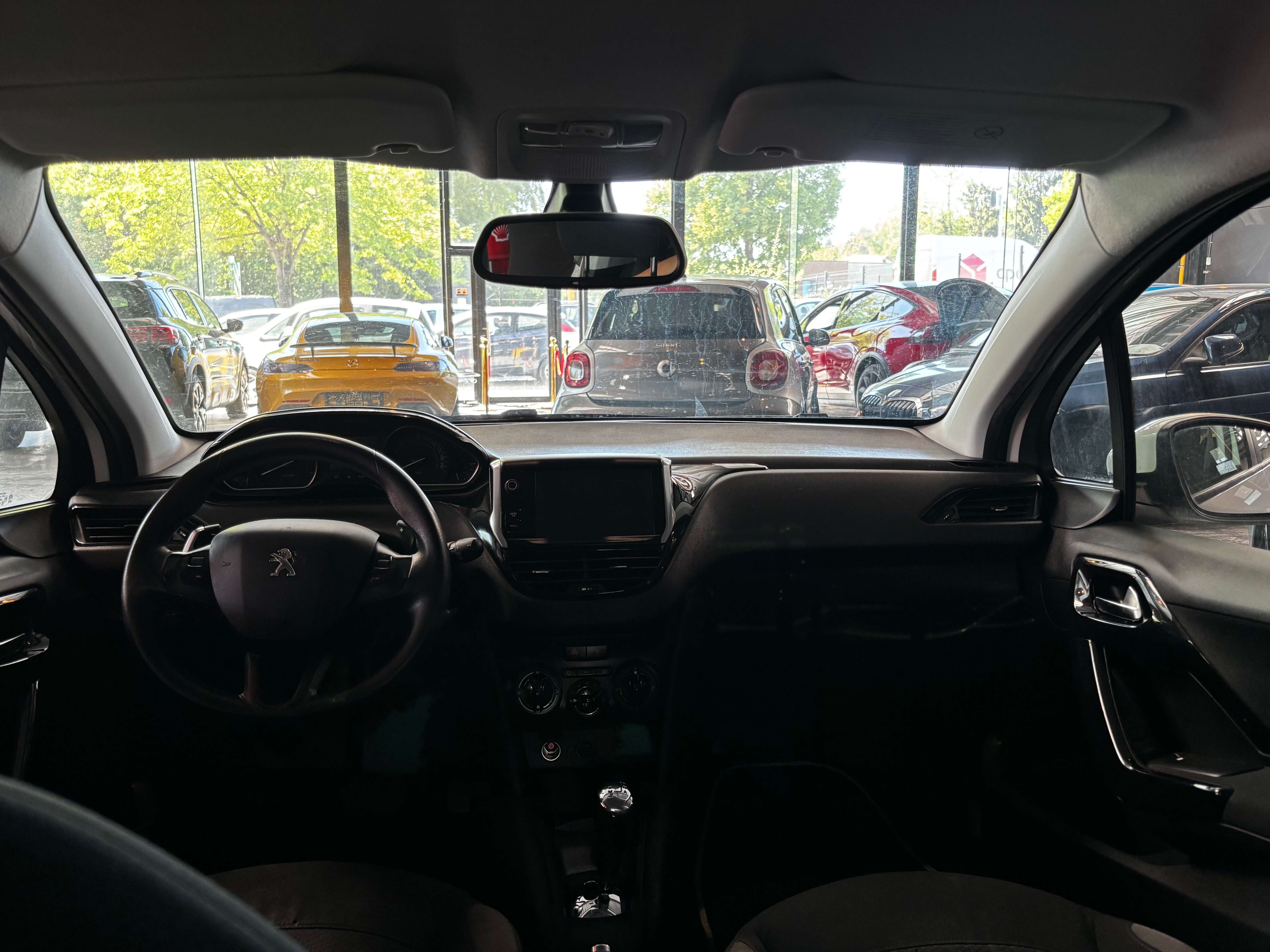 Peugeot 208 ✅12 MOIS DE GARANTIE✅208 1.2i Allure✅