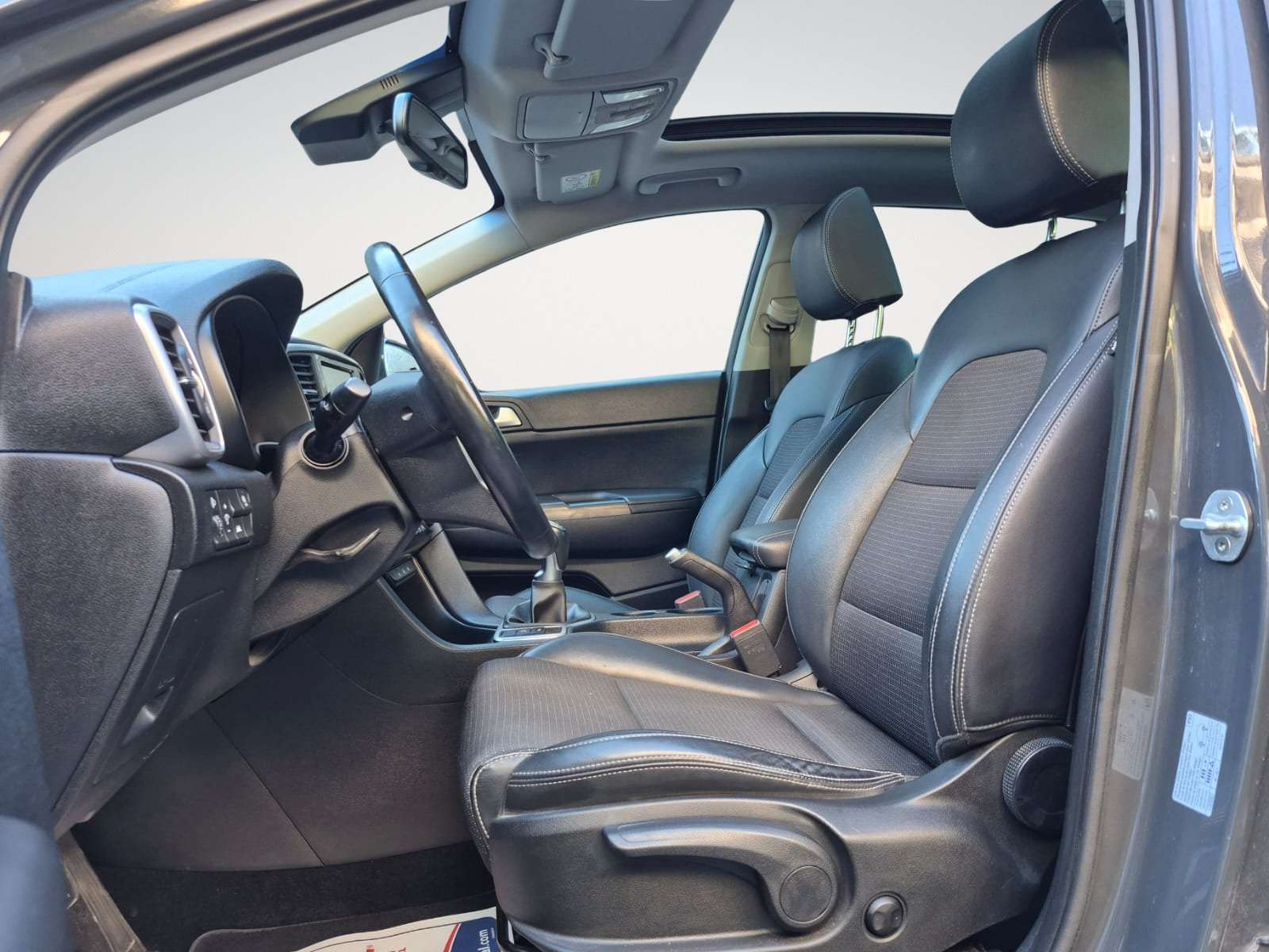 Kia Sportage 1.6 CRDi More - SUV Polyvalent Fiable et Economique - Garantie 12 Mois - Disponible immédiatement - Zone LEZ Ok