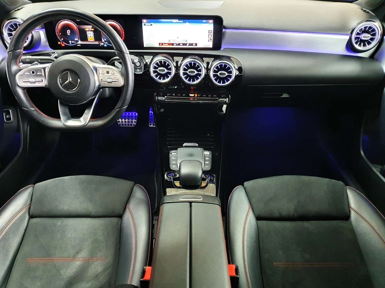 Mercedes-Benz A 180 🟢DIESEL 116CV - PACK AMG - BOITE AUTO - BERLINE