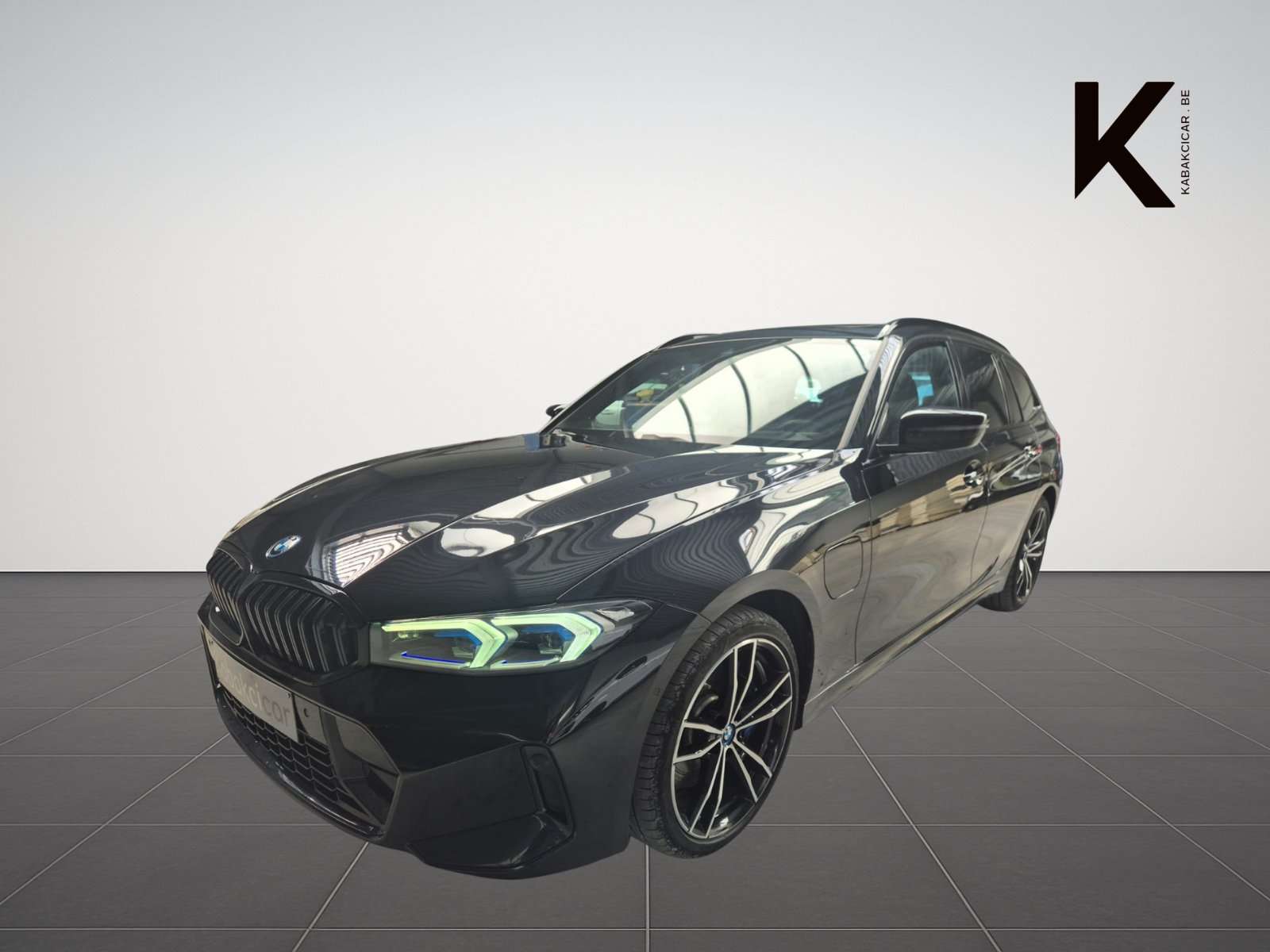 BMW 330 Touring 330eAS PHEV / Suivi Complet BMW / Carplay / Toit Panoramique-Ouvrant / Garantie 12 Mois