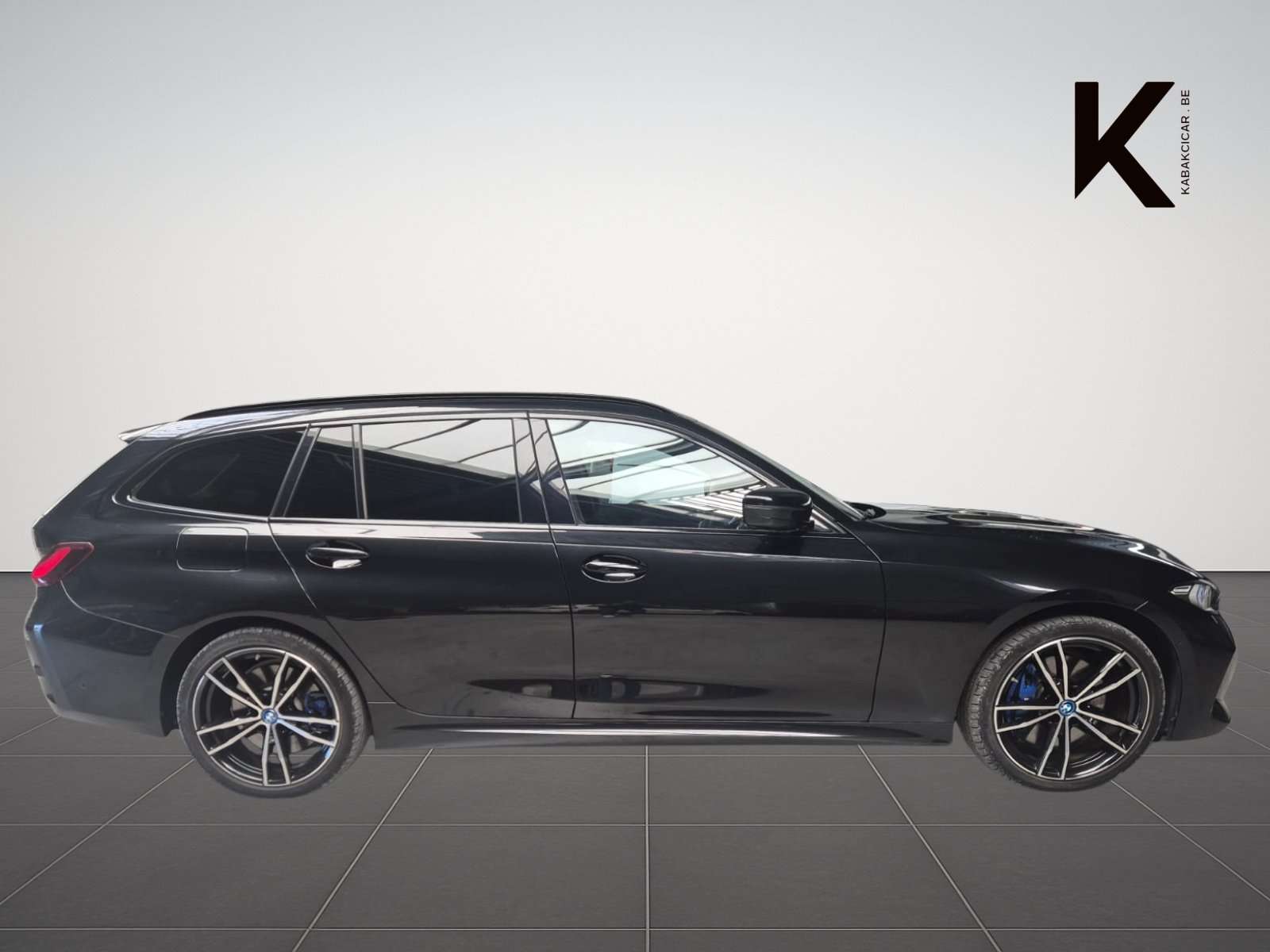 BMW 330 Touring 330eAS PHEV / Suivi Complet BMW / Carplay / Toit Panoramique-Ouvrant / Garantie 12 Mois