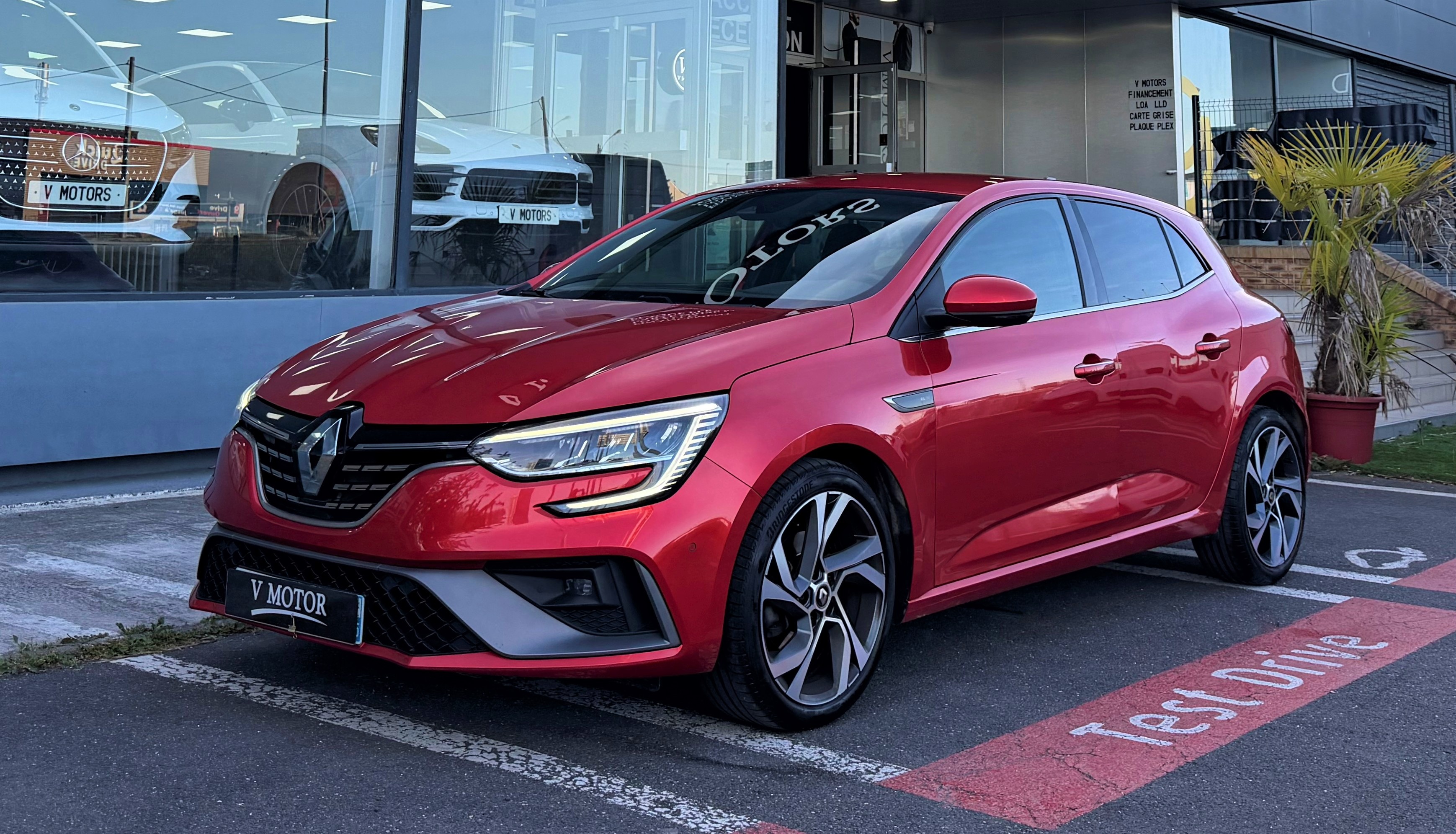 Renault Megane IV (2) RS LINE TCE 160 AUTO EDC7 Performance 1er Main
