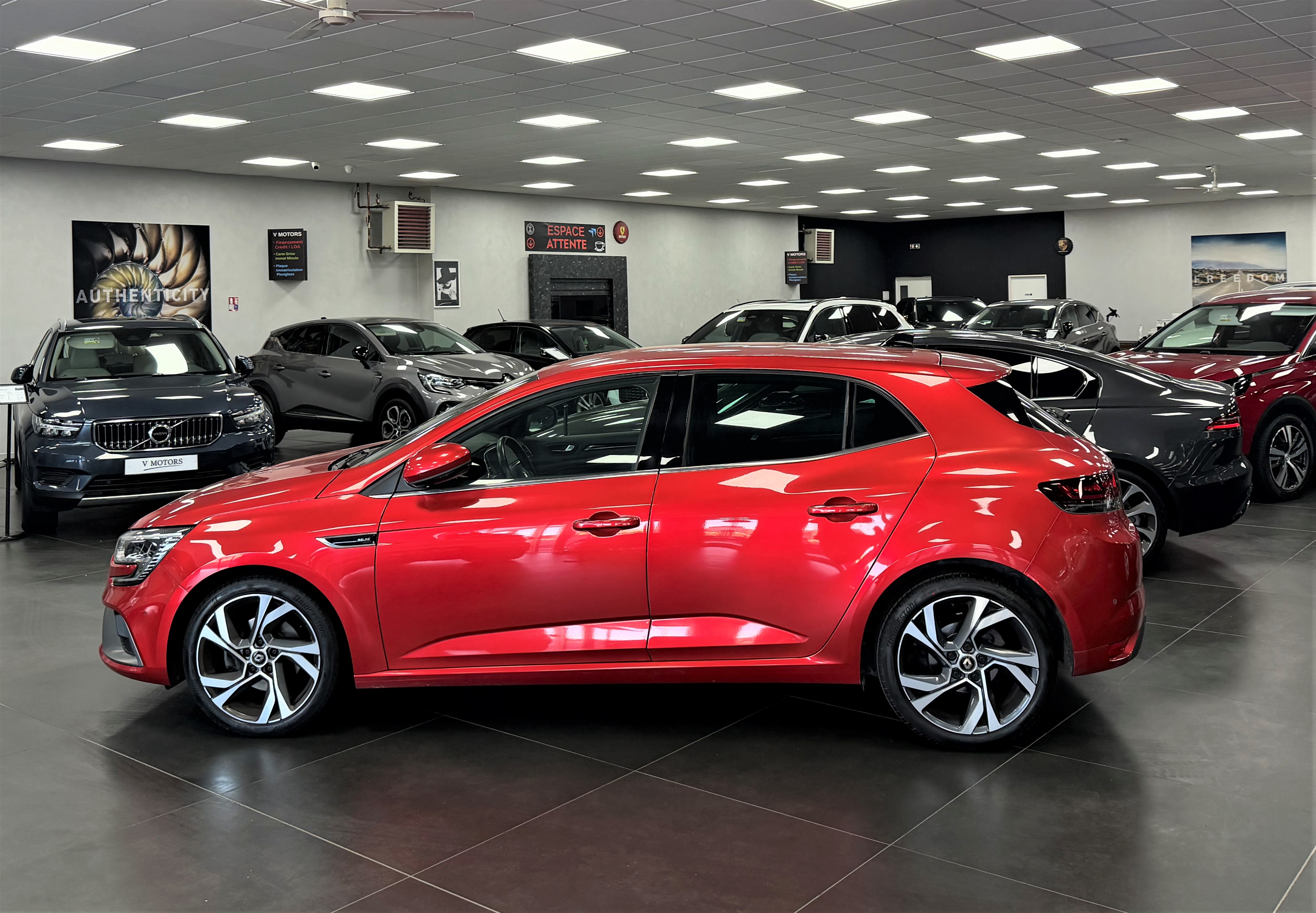 Renault Megane IV (2) RS LINE TCE 160 AUTO EDC7 Performance 1er Main