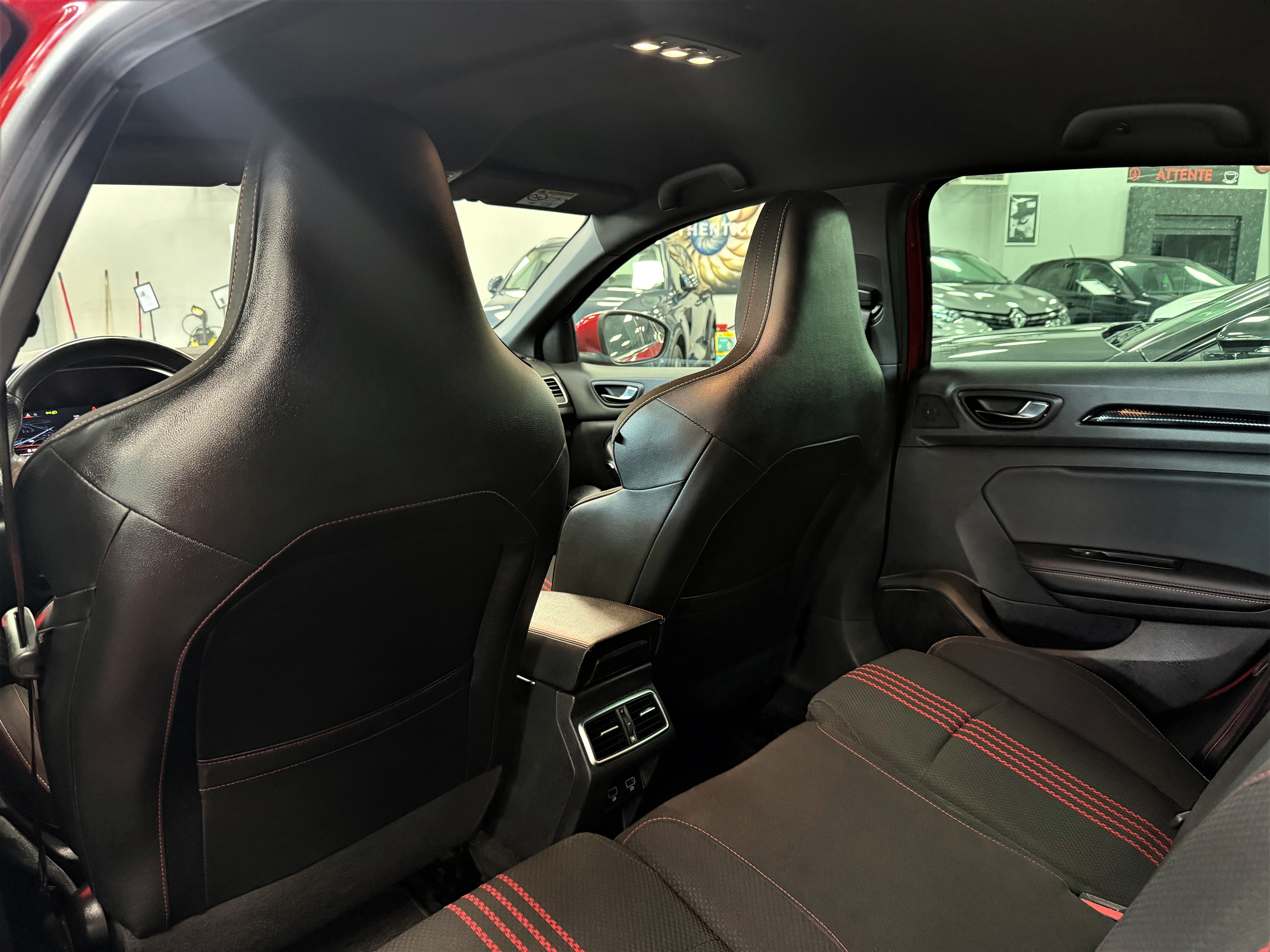 Renault Megane IV (2) RS LINE TCE 160 AUTO EDC7 Performance 1er Main
