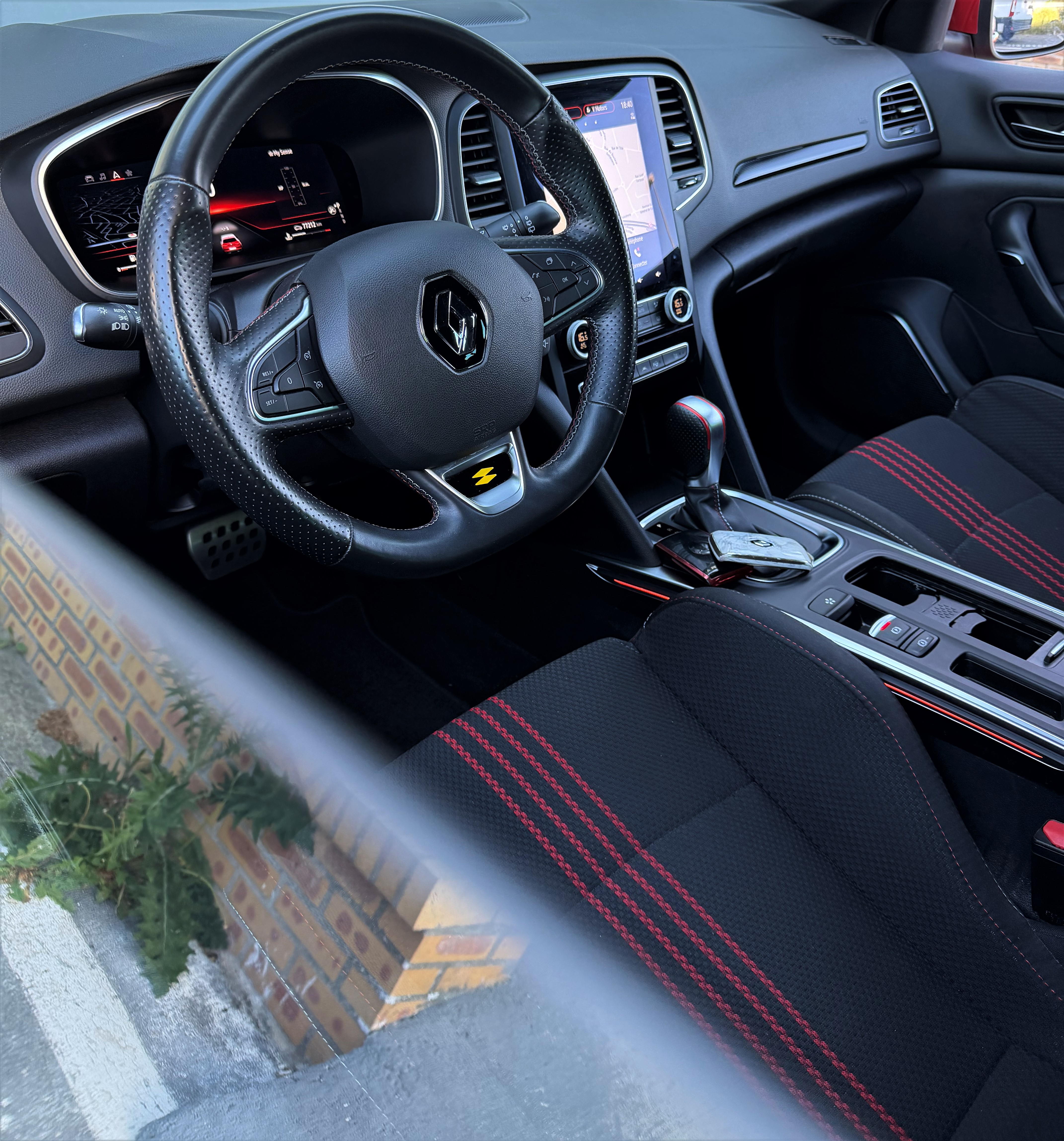 Renault Megane IV (2) RS LINE TCE 160 AUTO EDC7 Performance 1er Main