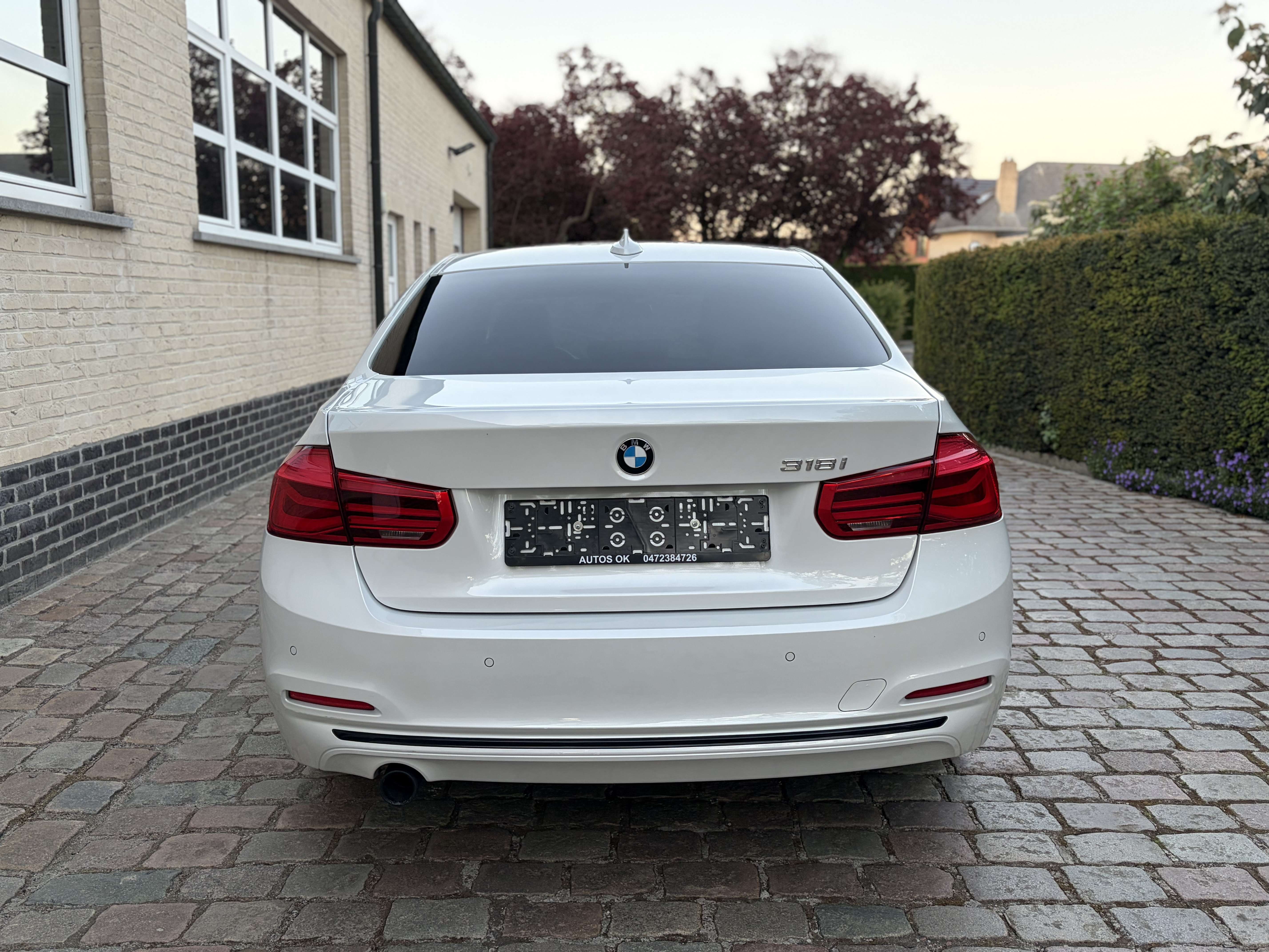 BMW 318 I Sport Line Automaat  ### 34000 km ###