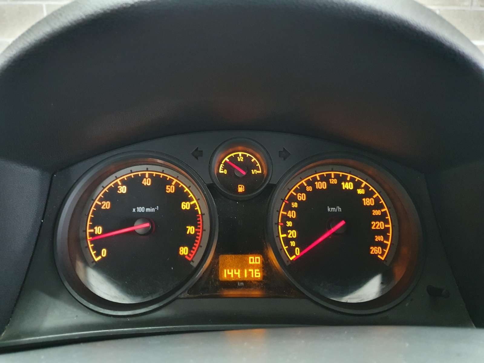 Opel Astra 🟢1.4 ESSENCE 90CV - 5 PORTES - CRUISE - CLIM
