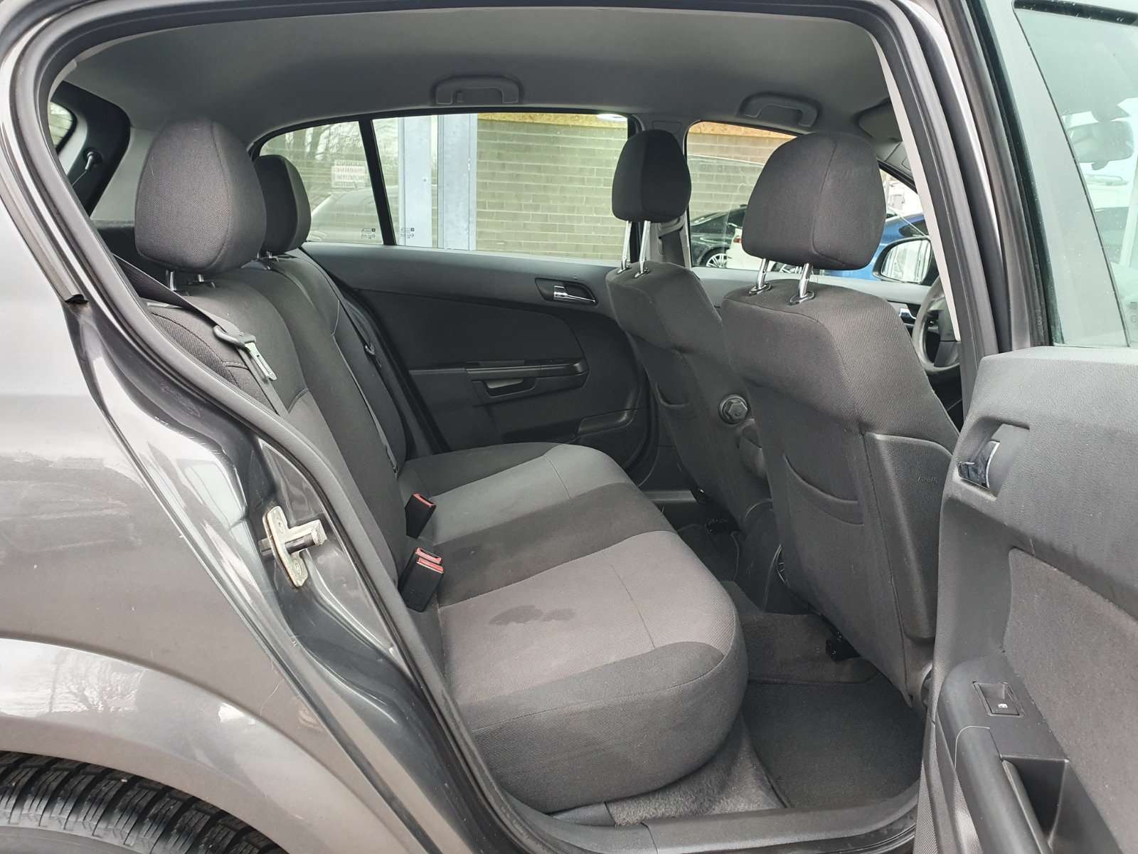 Opel Astra 🟢1.4 ESSENCE 90CV - 5 PORTES - CRUISE - CLIM