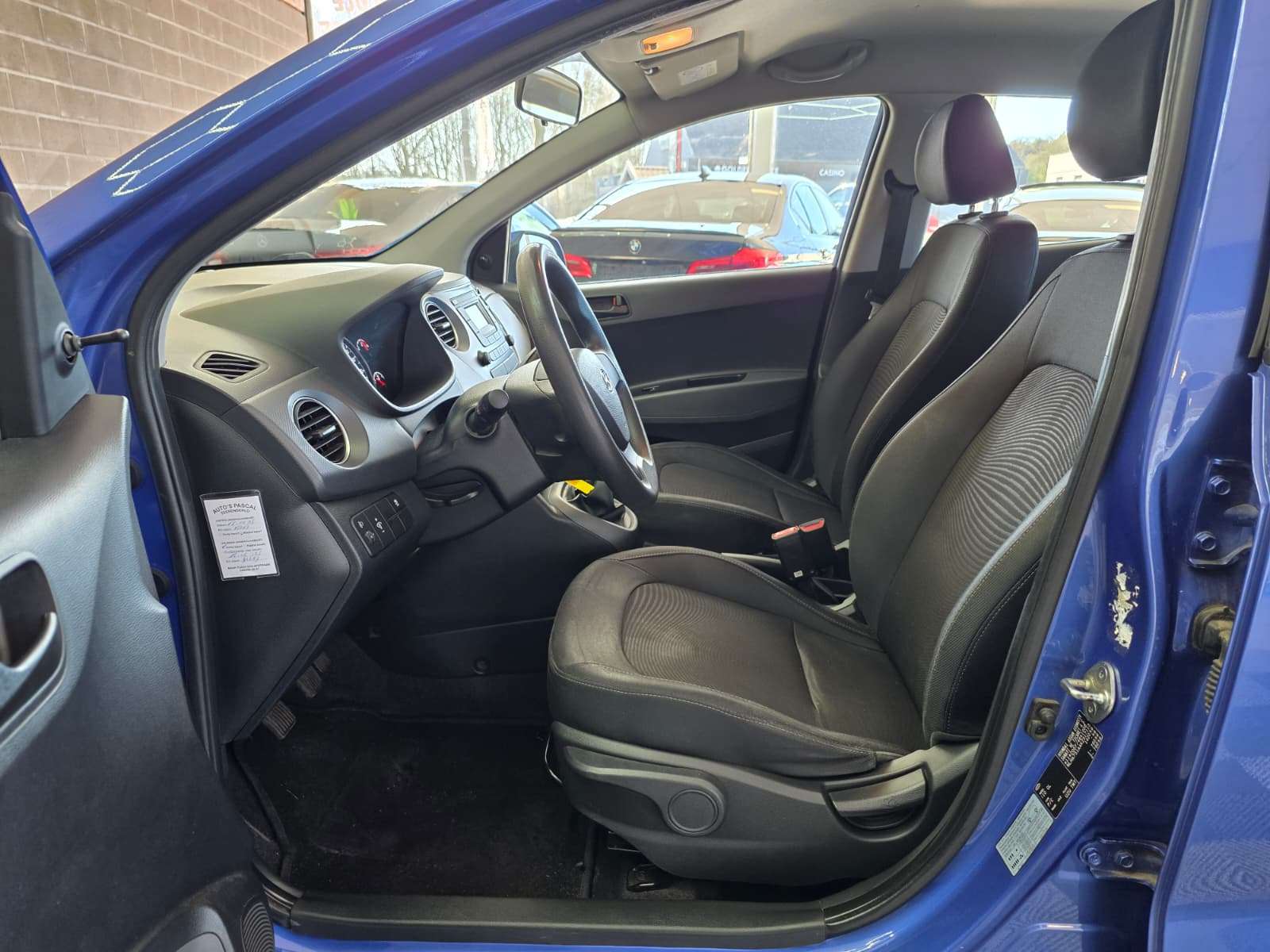 Hyundai i10 🟢1.0 ESSENCE 67CV - 1ER MAIN - 5 PORTES -CITADINE