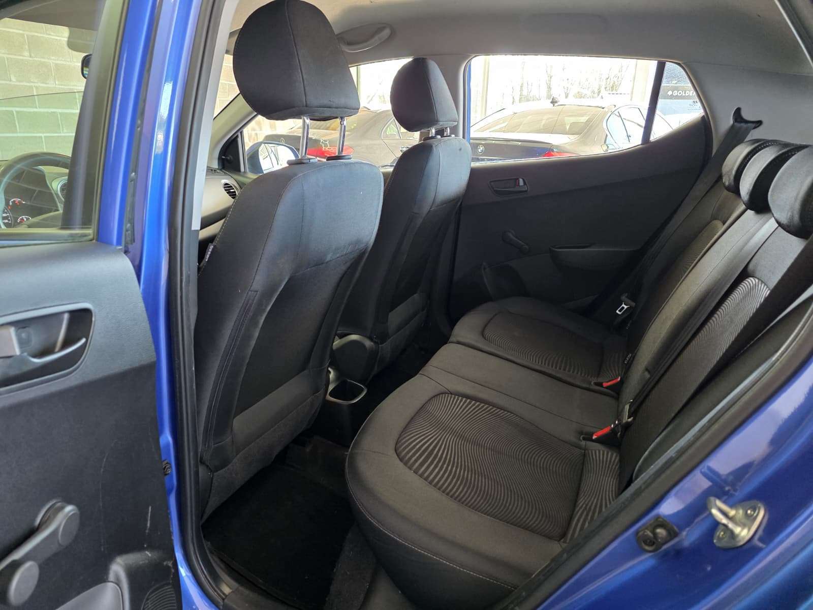 Hyundai i10 🟢1.0 ESSENCE 67CV - 1ER MAIN - 5 PORTES -CITADINE