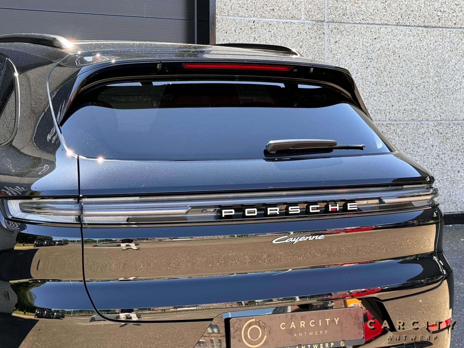 Porsche Cayenne Cayenne E-Hybrid | PANO | PASM | TV | SOFT CLOSE | BURMESTER | HUD |