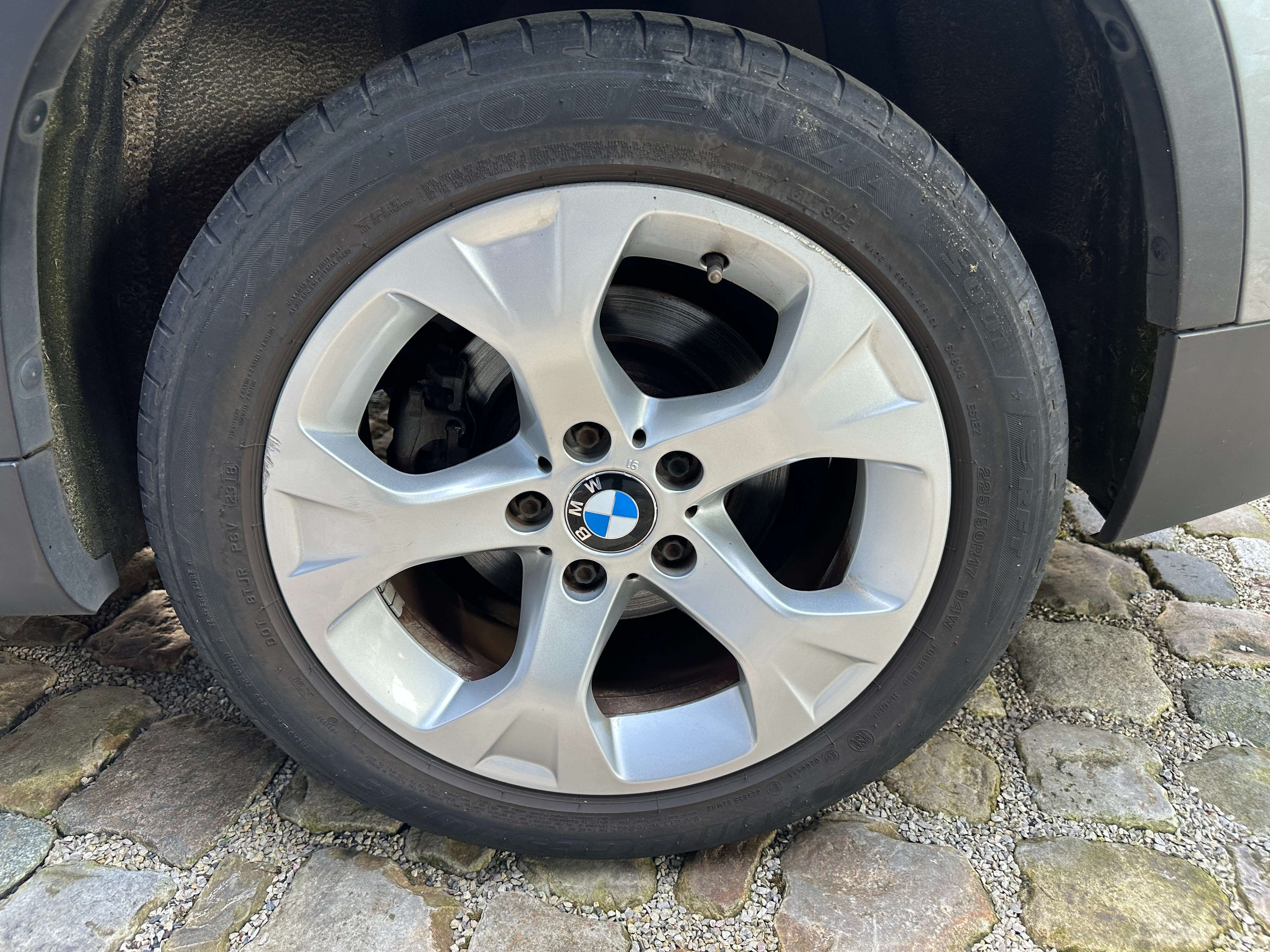 BMW X1 X1 2.0i sDrive18 ,Navi/Trekh/Cruise Contr/LEZ ok,/Garantie