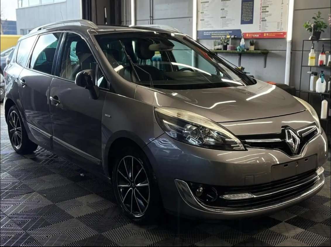 Renault Scenic BENZ. 130.000KM BJ.2013 7-ZITPL. 1ST EIGENAAR
