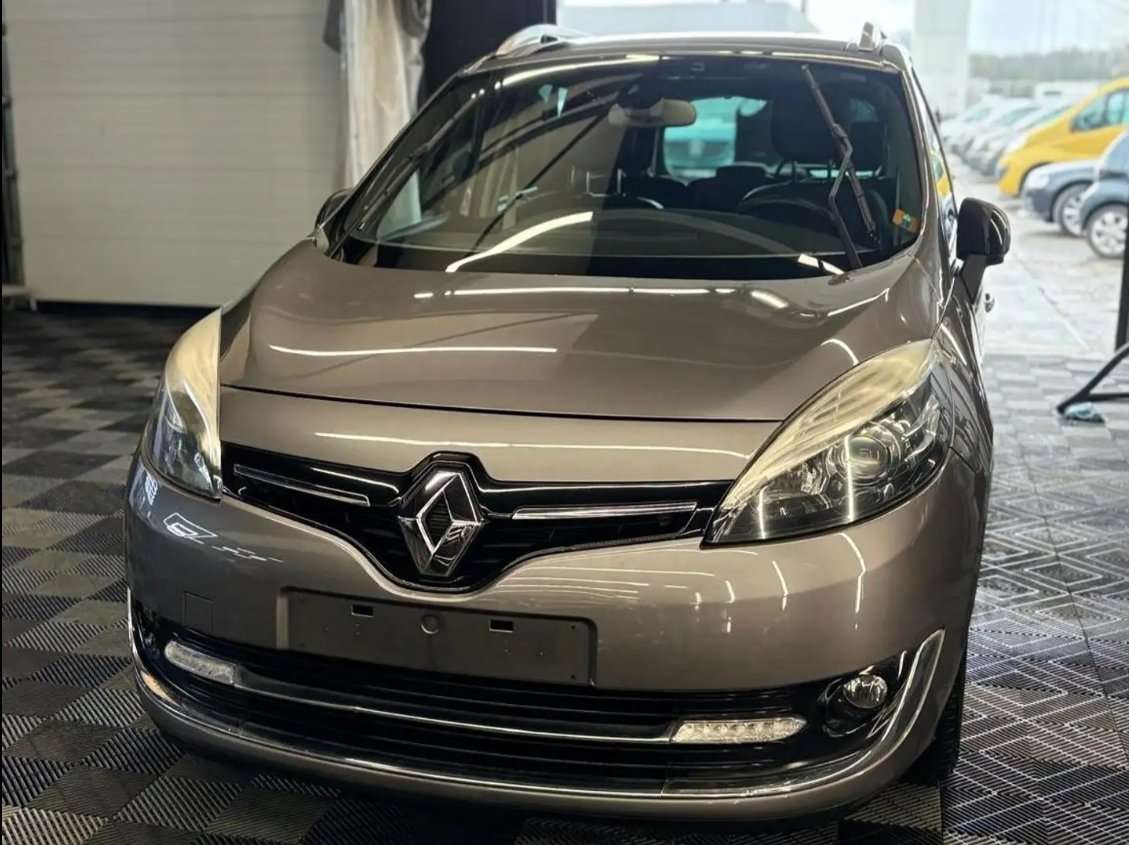 Renault Scenic BENZ. 130.000KM BJ.2013 7-ZITPL. 1ST EIGENAAR