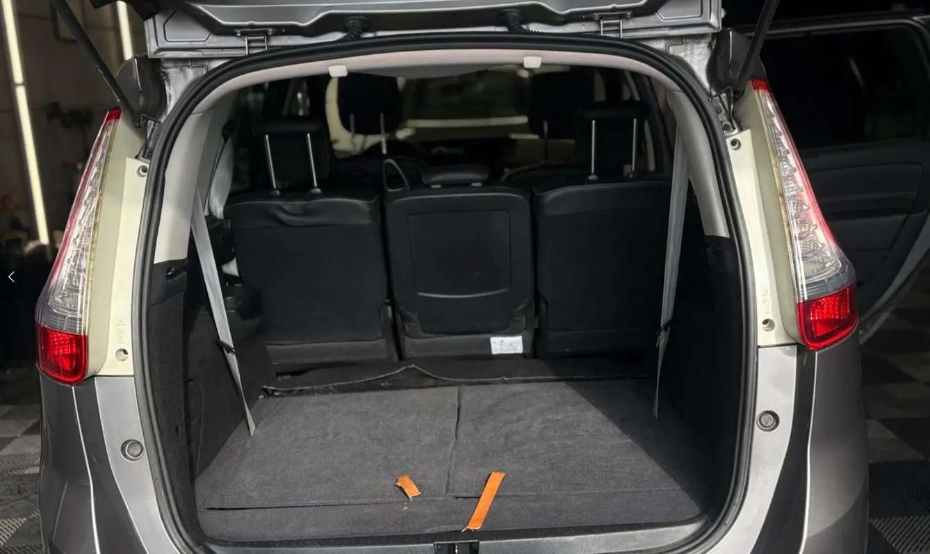 Renault Scenic BENZ. 130.000KM BJ.2013 7-ZITPL. 1ST EIGENAAR