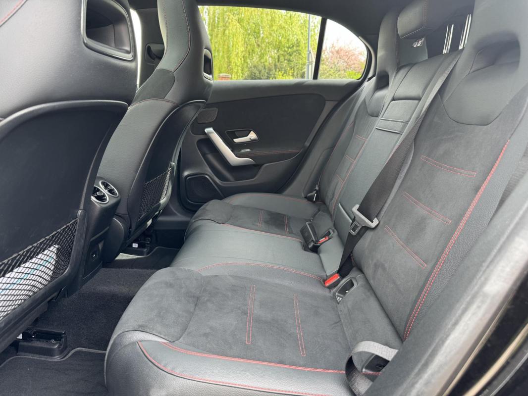Mercedes-Benz Classe A 200 - BV 7G-DCT BERLINE 5P BM 177 AMG Line PHASE 2