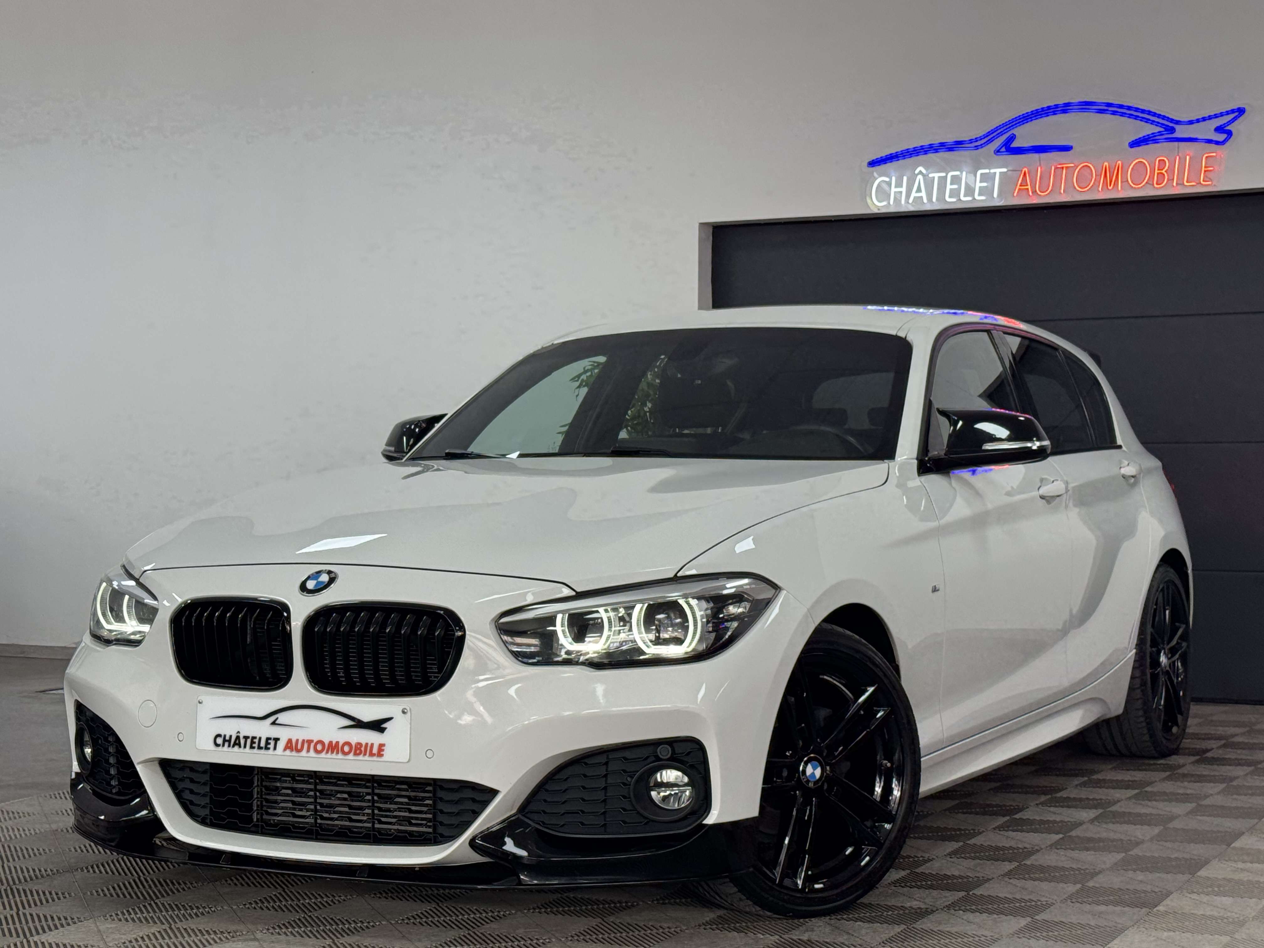 BMW 118 i Pack-M Led Harman-Kardon CarPlay 12 mois garantie