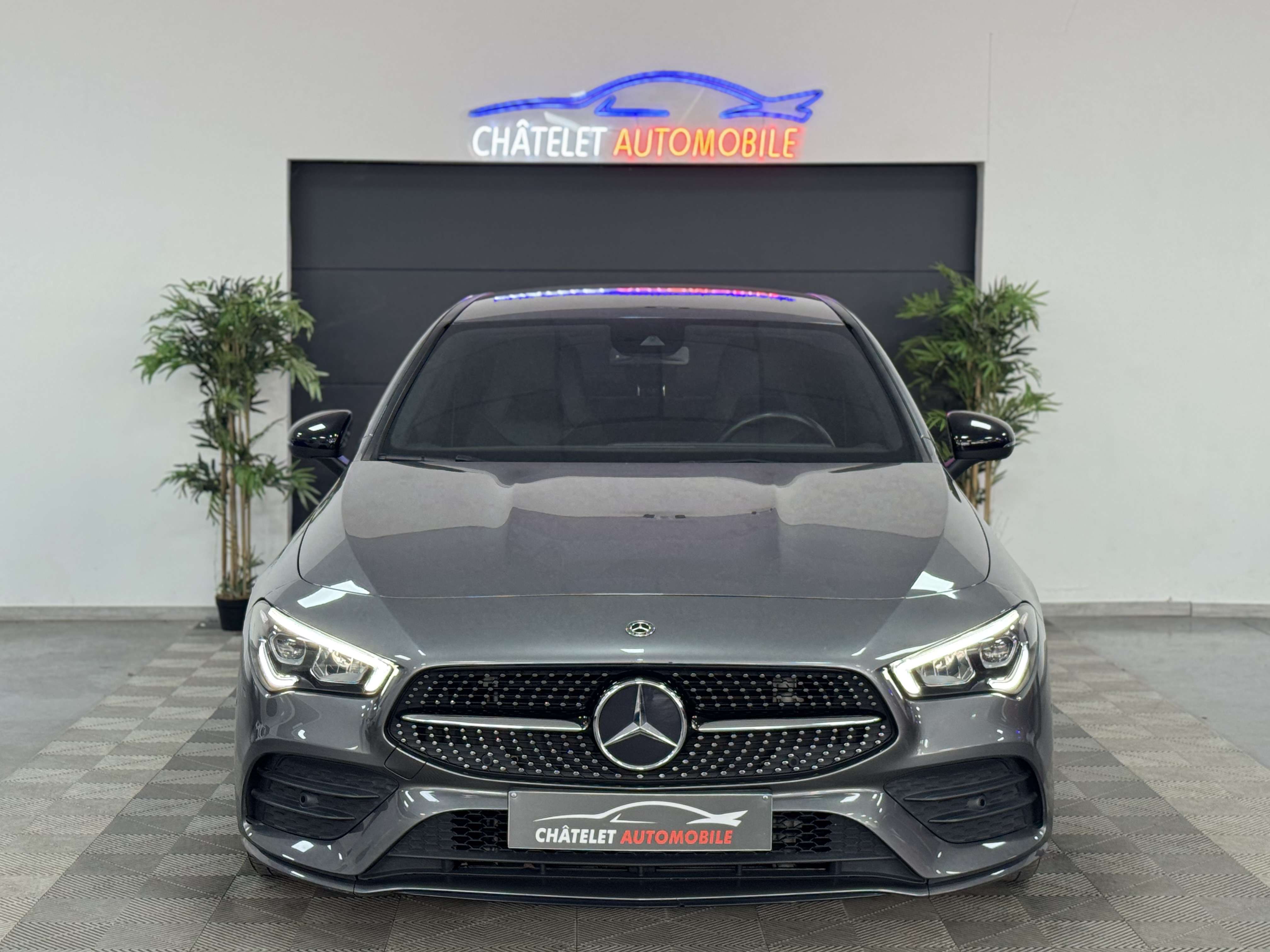 Mercedes-Benz CLA 180 d Pack-Amg Caméra Ambiance Led 12 mois garantie