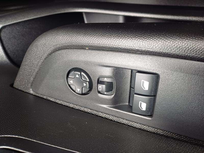 Peugeot 208 LIKE
