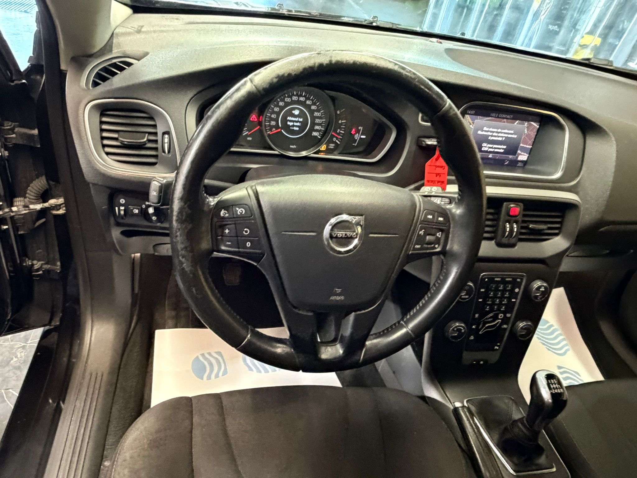 Volvo V40 2.0D * TRES PROPRE *