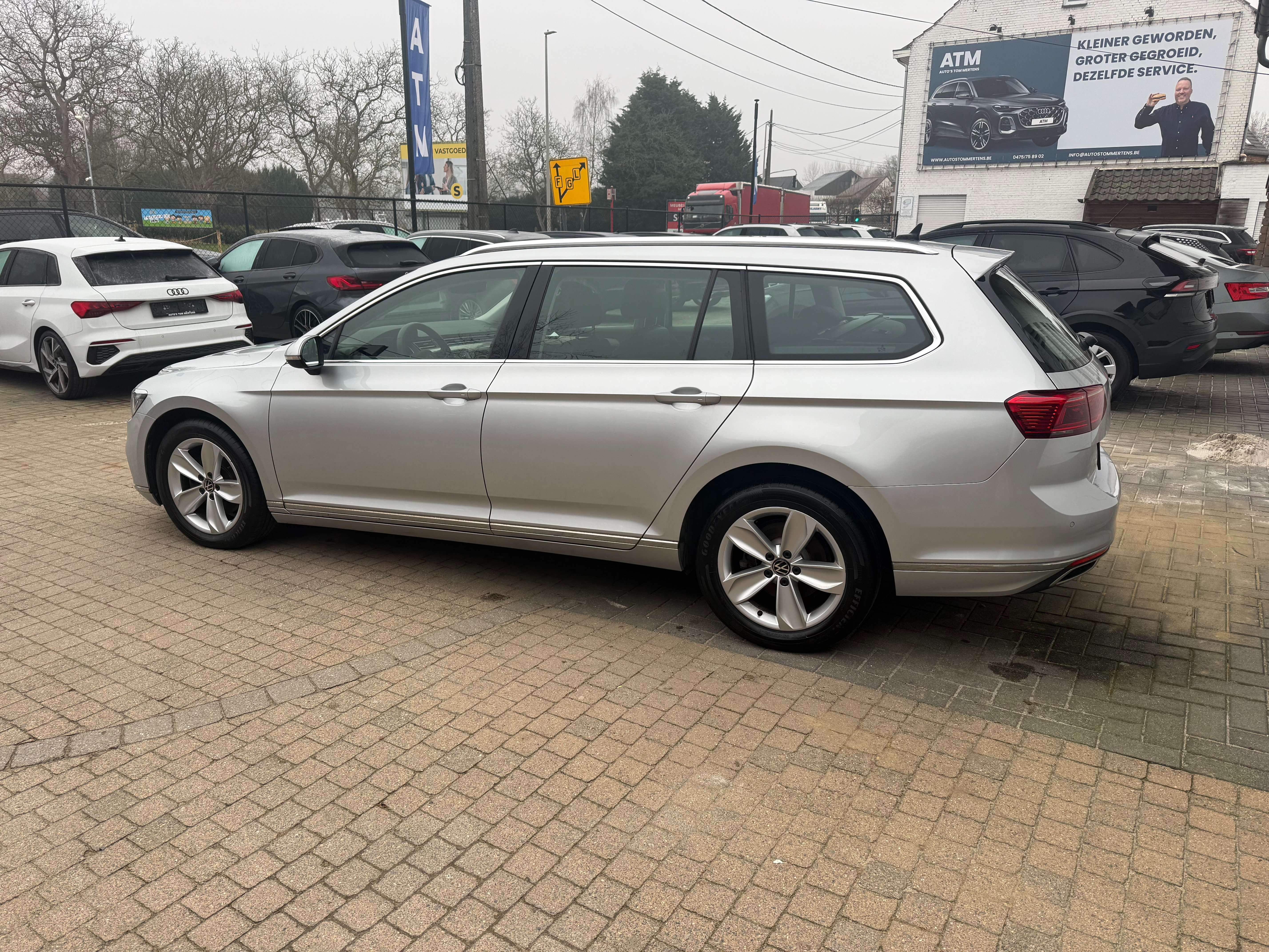 Volkswagen Passat Variant Passat Variant 2.0 TDI DSG Highline/Navi/ACC/Trekh