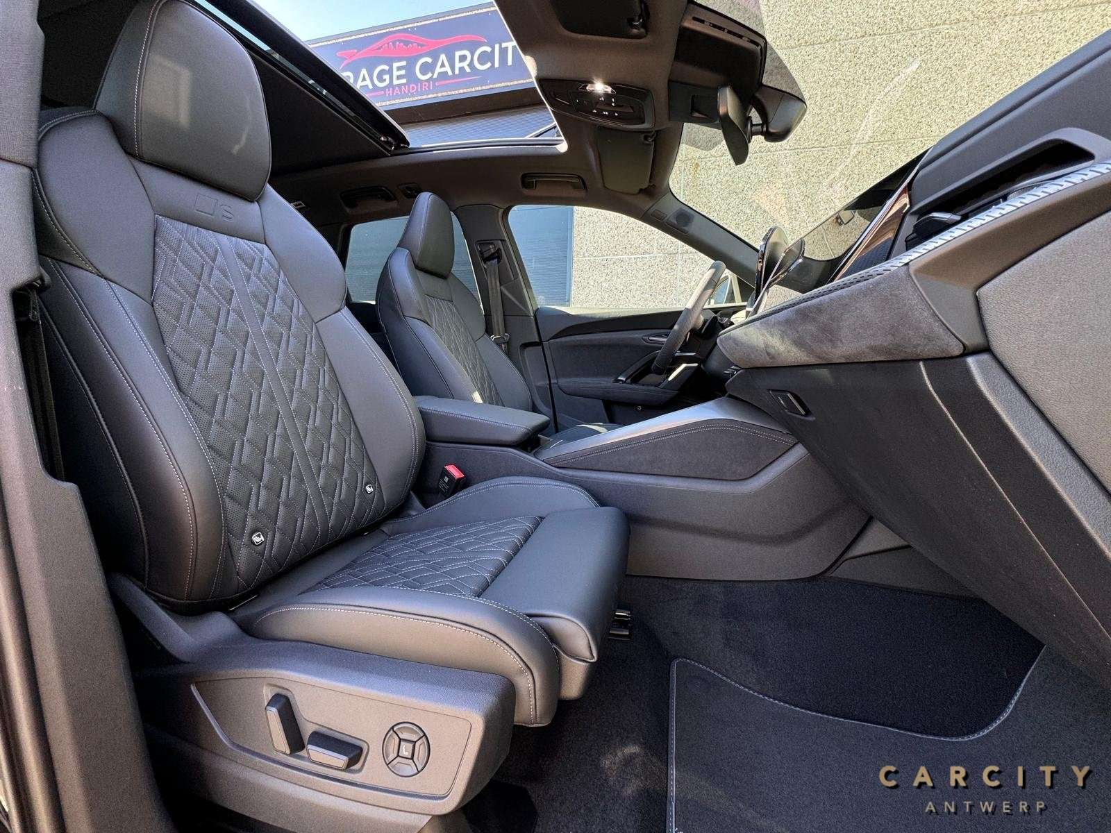 Audi Q5 Q5 2.0 TFSI Quattro S line S tronic 2026 | MASSAGE | LUCHTVERING | PANO | HUD | OLED | PASSAGIERSCHERM | B&O |