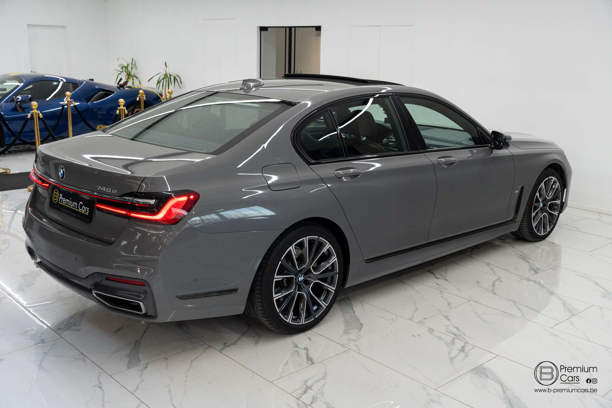BMW 745 e M pack Individual/FULL OPTIONS!/Laser/ACC/360°/