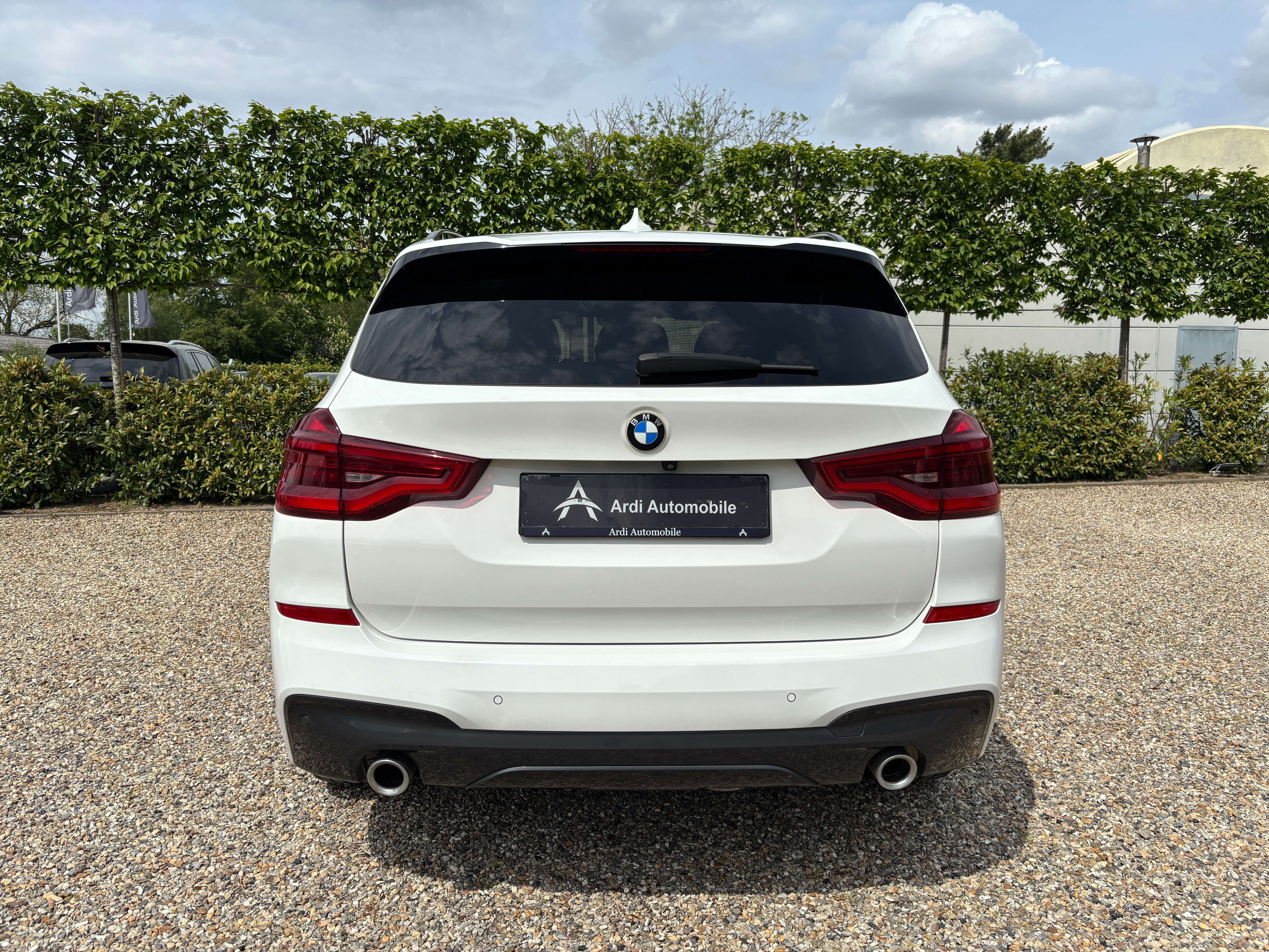 BMW X3 2.0 dA xDrive20 *PACK M*SIEGE CHAUFF*CAMERA*LED*GARANTIE*