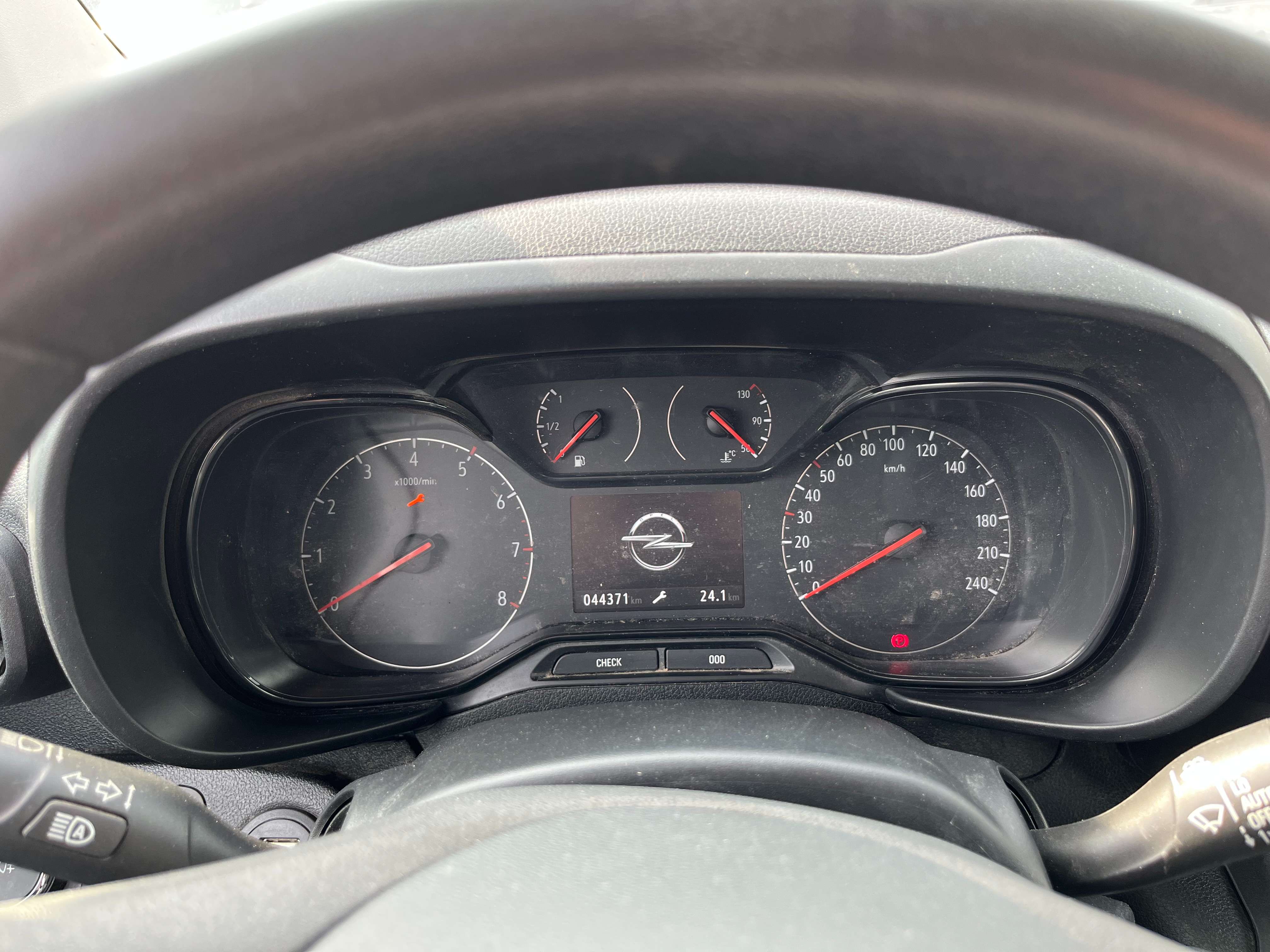 Opel Combo 1.5 DB DEUREN 9504€+BTW/TVA