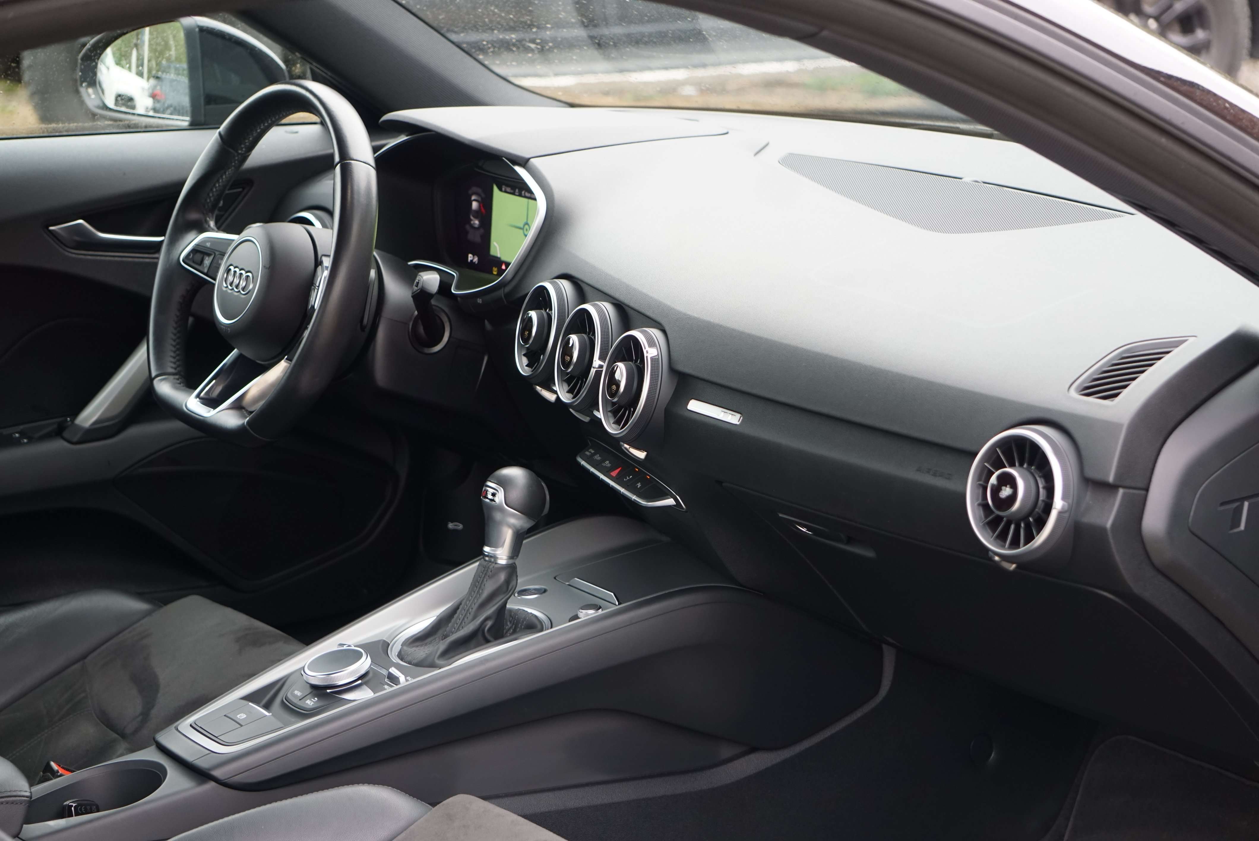 Audi TT Coupé 40 TFSI BOITE AUTO COCKPIT 1ER MAIN GARANTIE 1AN