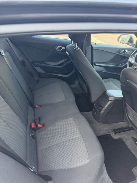 Bmw Serie 1 (F40) 116D 116 BUSINESS DESIGN DKG7