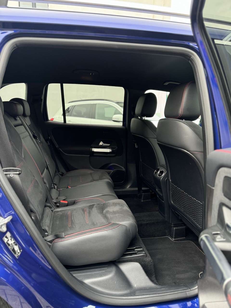 Mercedes-Benz GLB 180 d AMG Line ** 1 JAAR GARANTIE ** !!