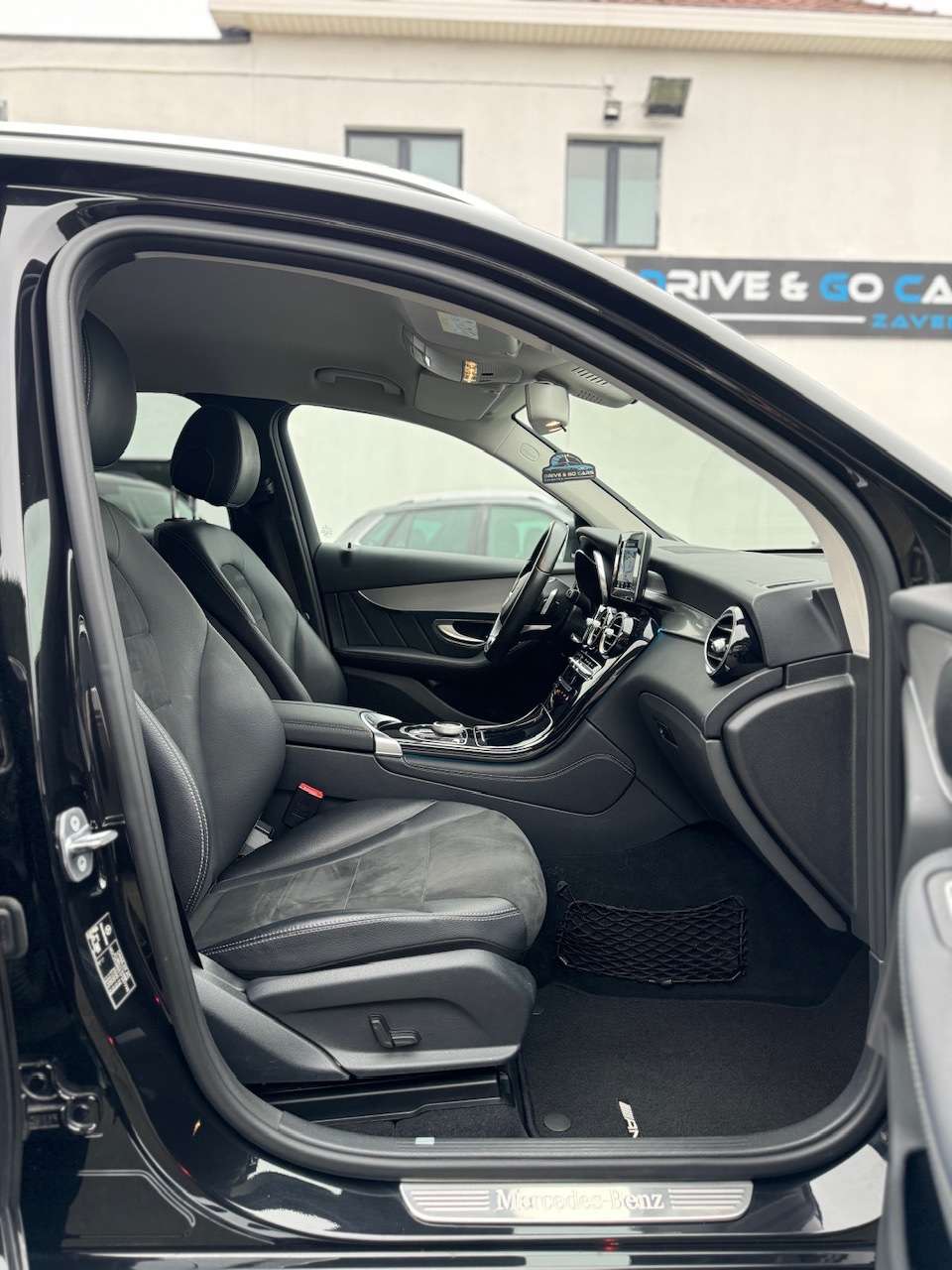 Mercedes-Benz GLC 220 AMG Pack 4Matic Camera  - ** 1 JAAR GARANTIE ** !!