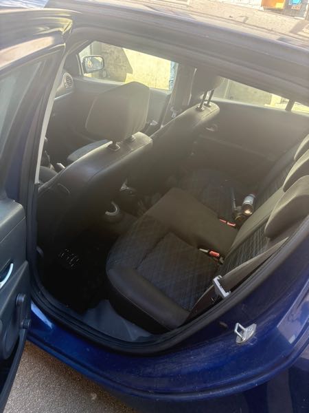 Renault Clio III 1.5 DCI 70 EXTREME FONCEE 5P