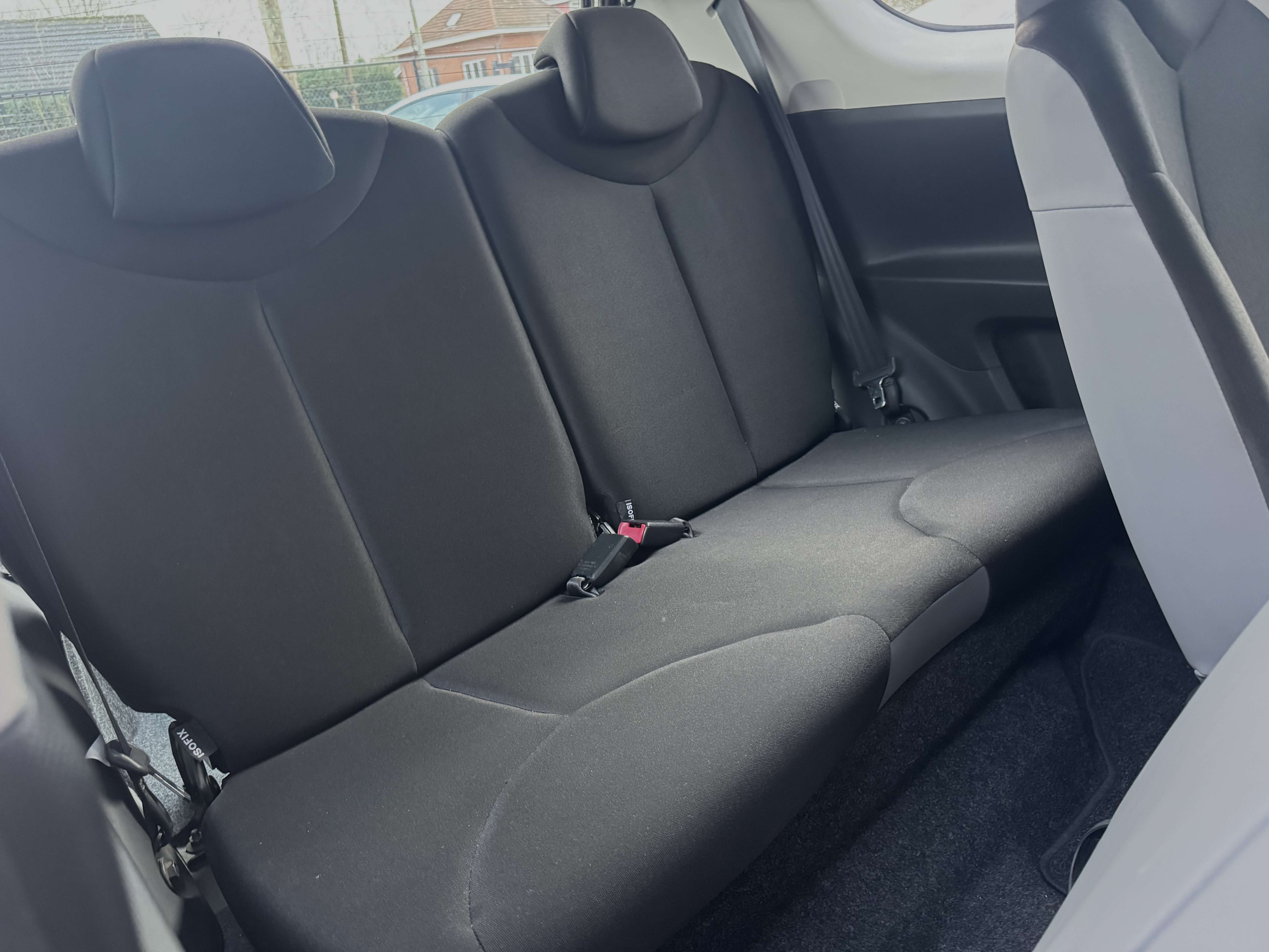 Toyota Aygo 1.0i * 93dKM * Garantie